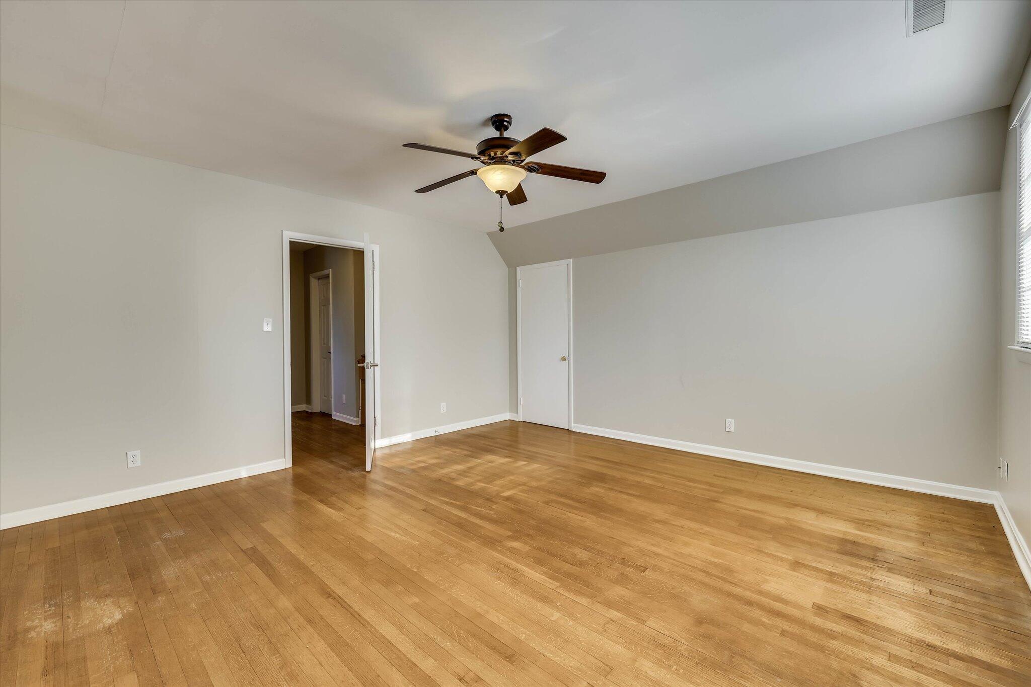 134 Lake Bluff Drive Property Photo 43