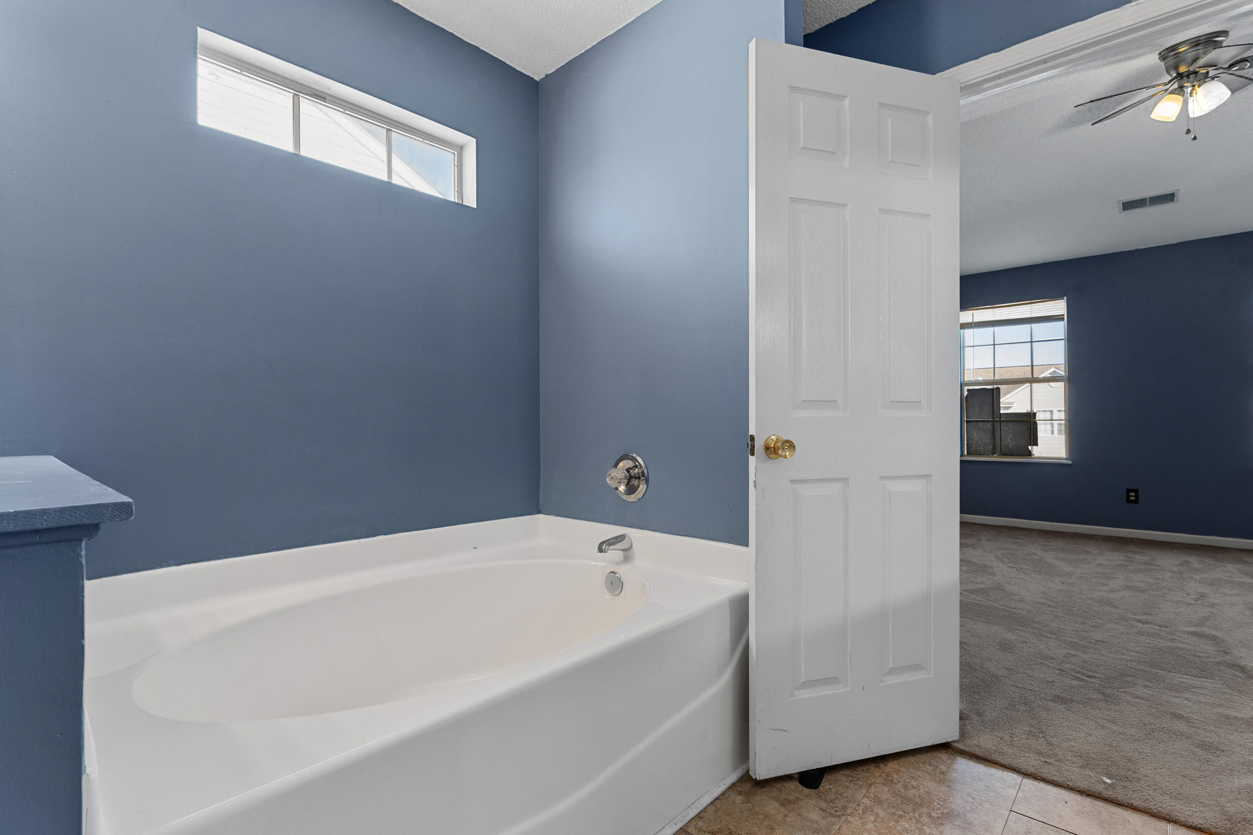 245 Fox Grove Circle Property Photo 19