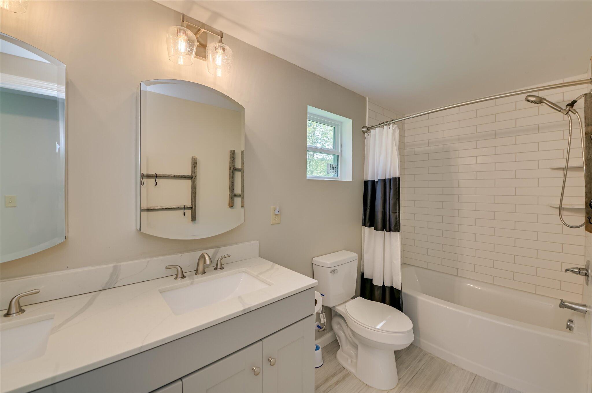 1129 Lakeside Drive Property Photo 22
