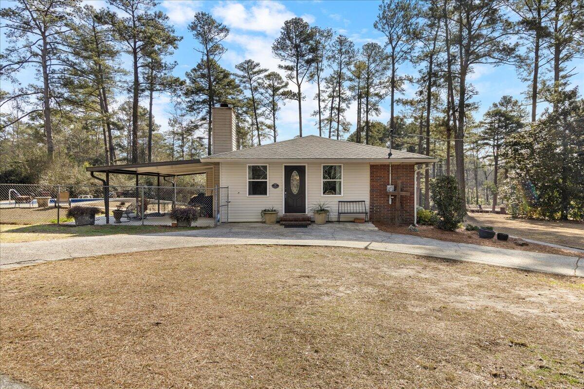 1011 Pinon Road Property Photo 6