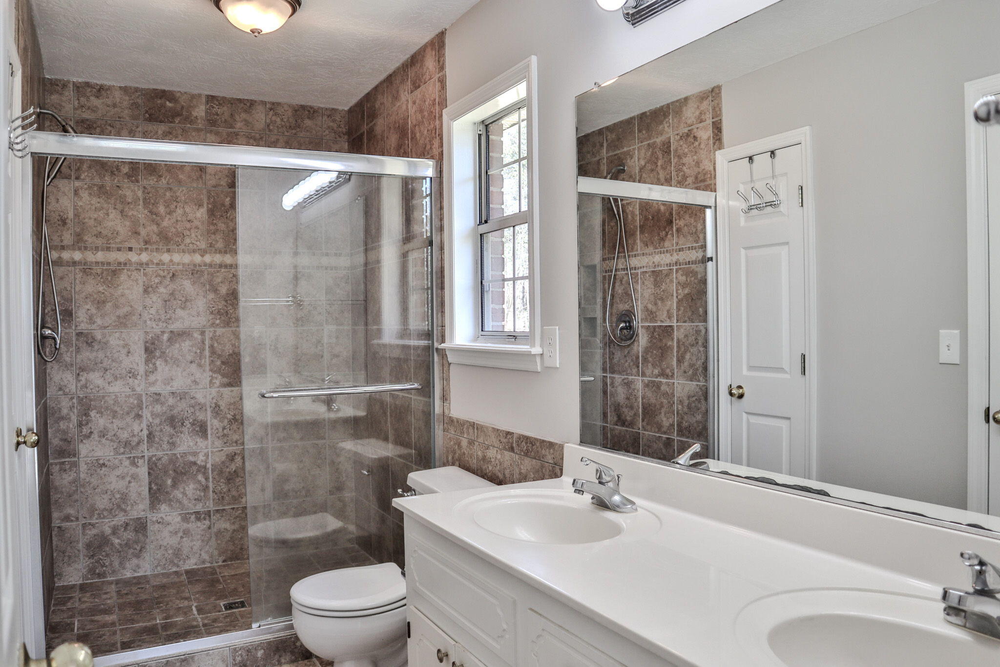 715 Spooner Drive Property Photo 36