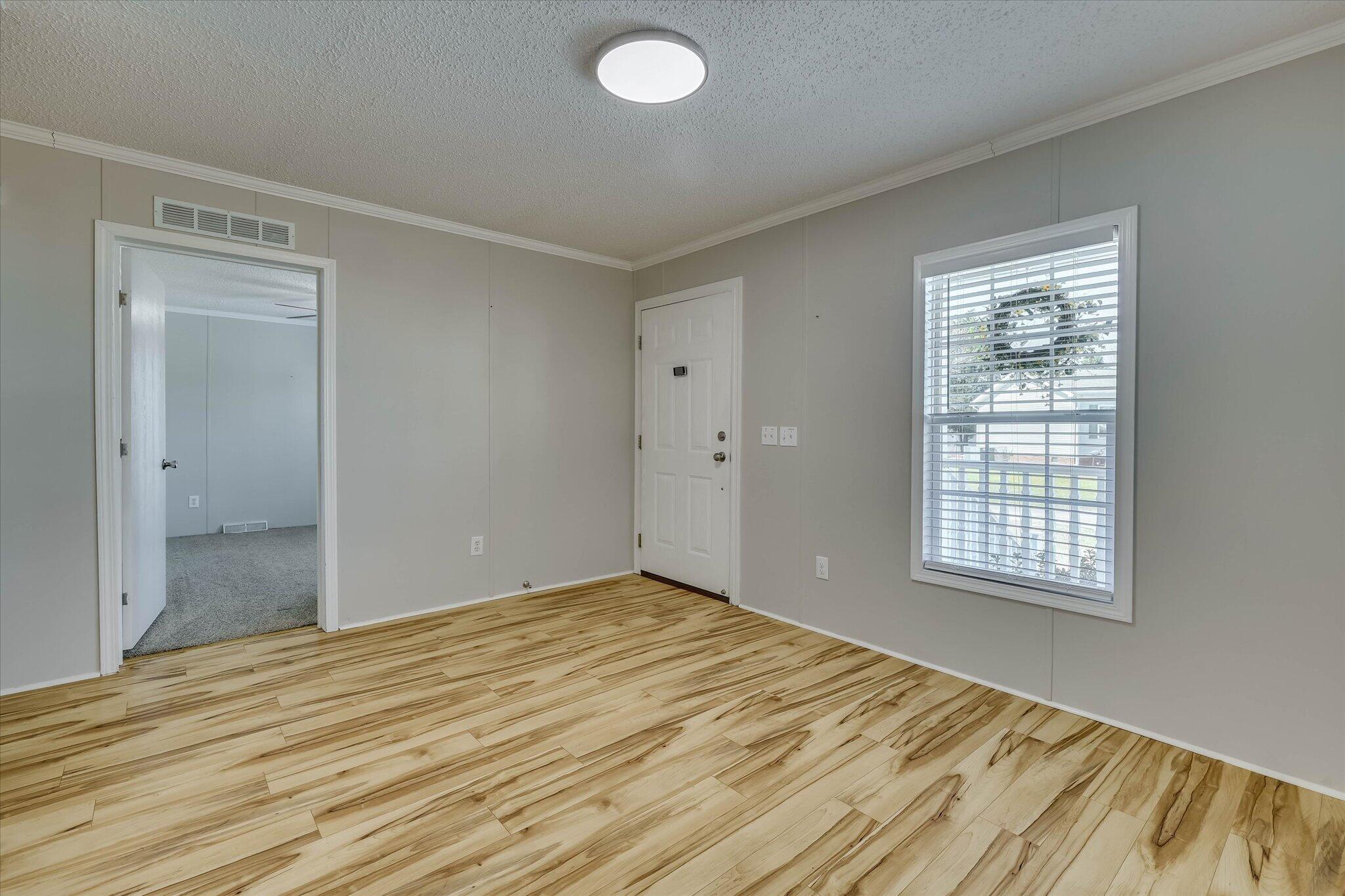 111 Sheldon Drive Property Photo 8