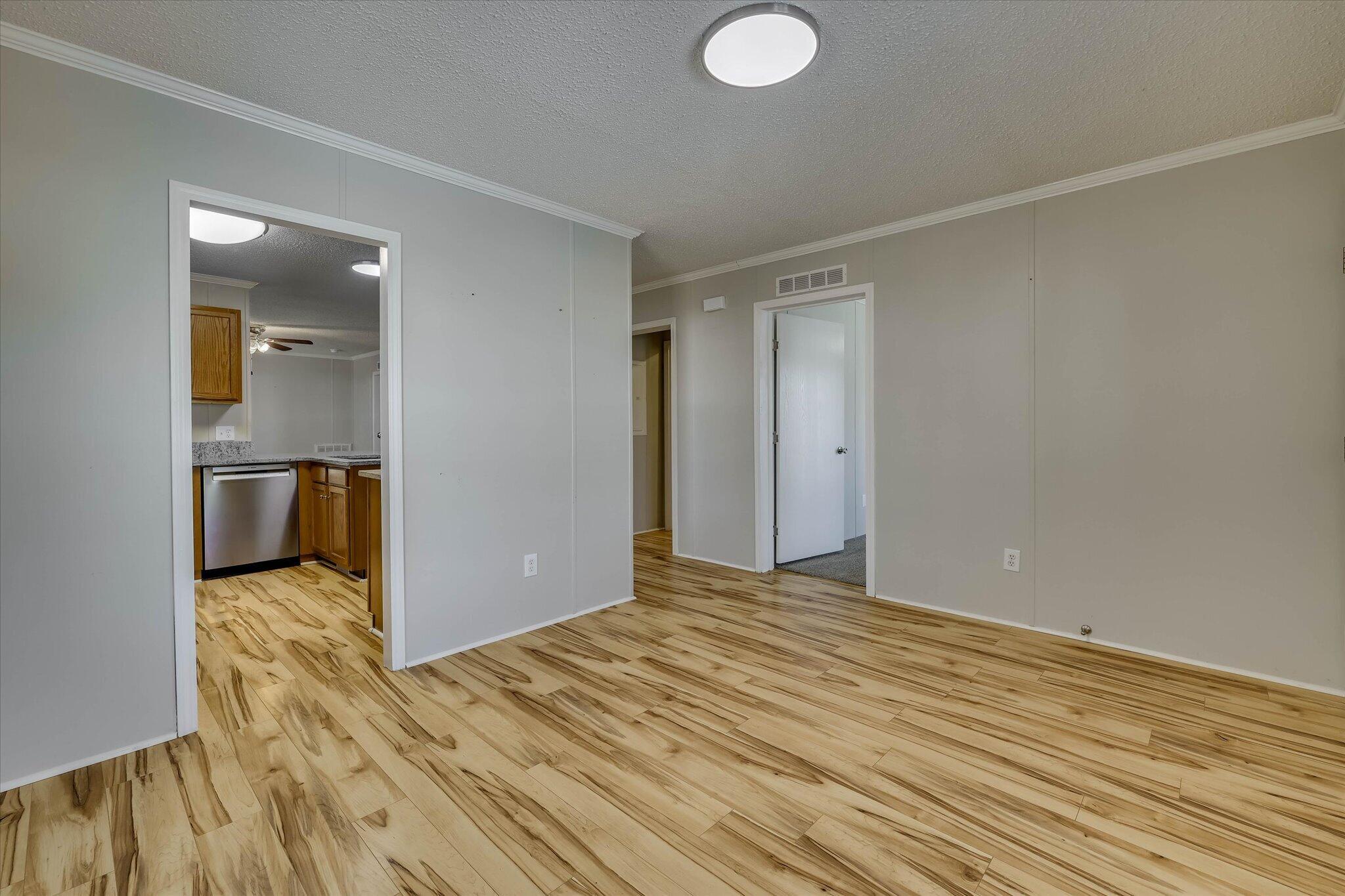111 Sheldon Drive Property Photo 9
