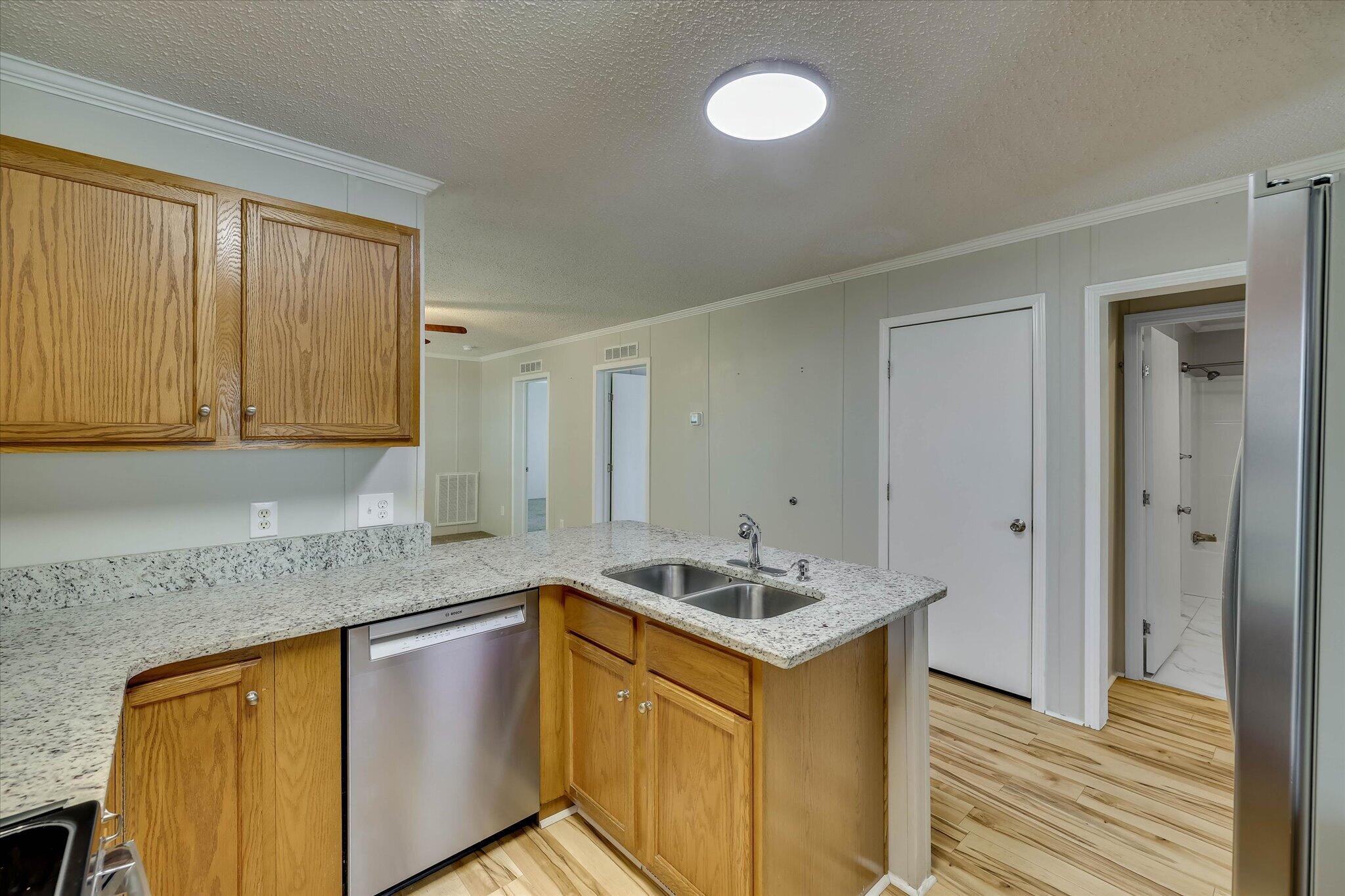 111 Sheldon Drive Property Photo 15
