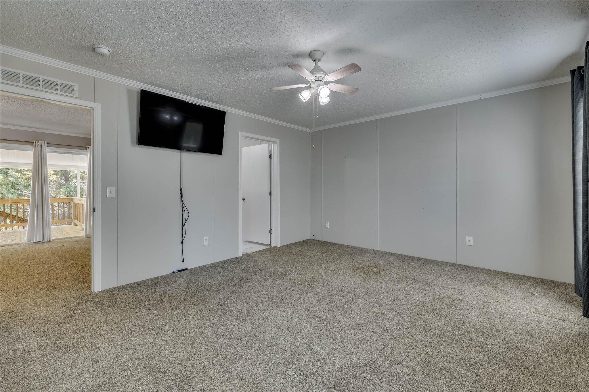 111 Sheldon Drive Property Photo 23