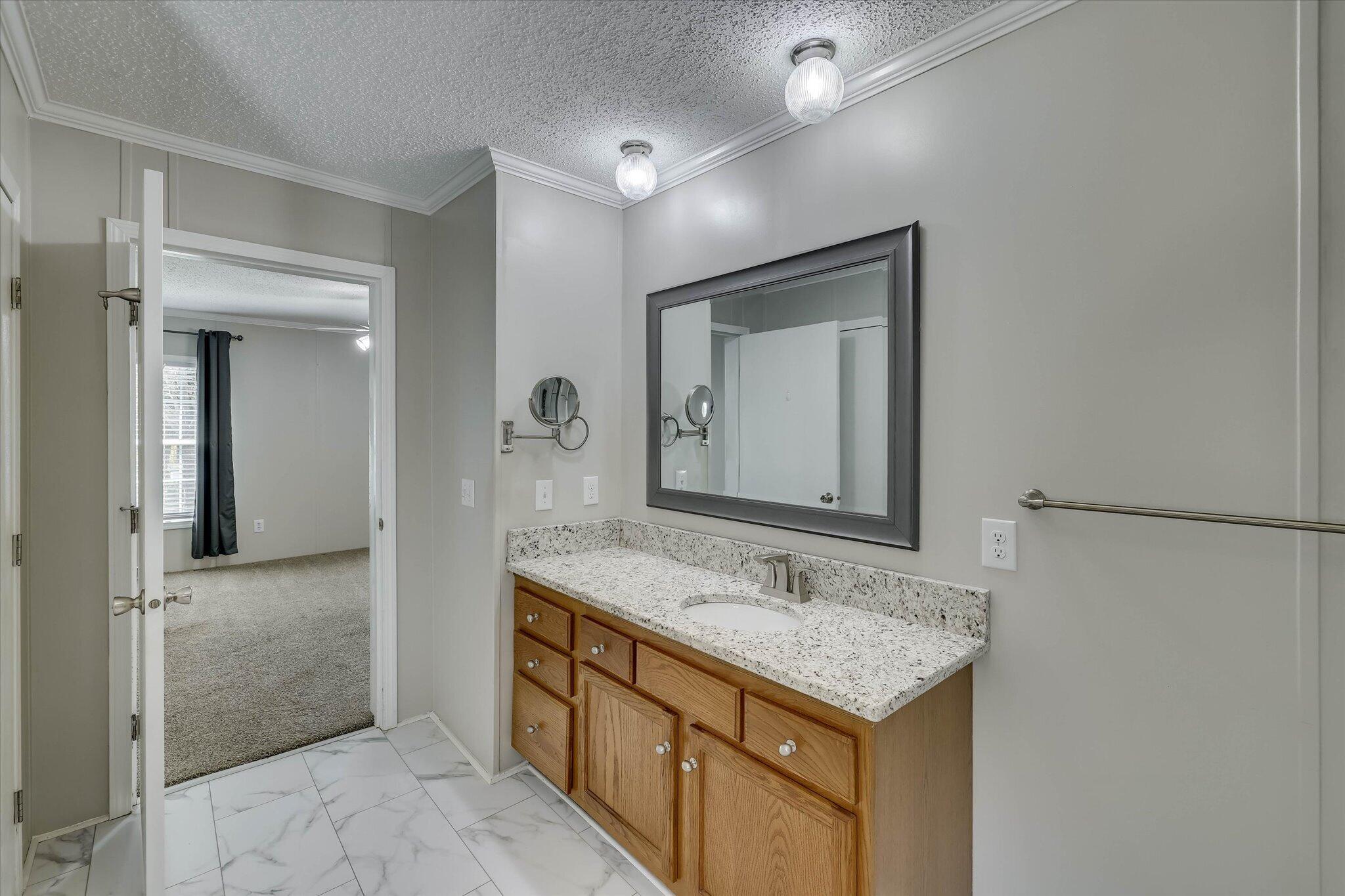 111 Sheldon Drive Property Photo 25