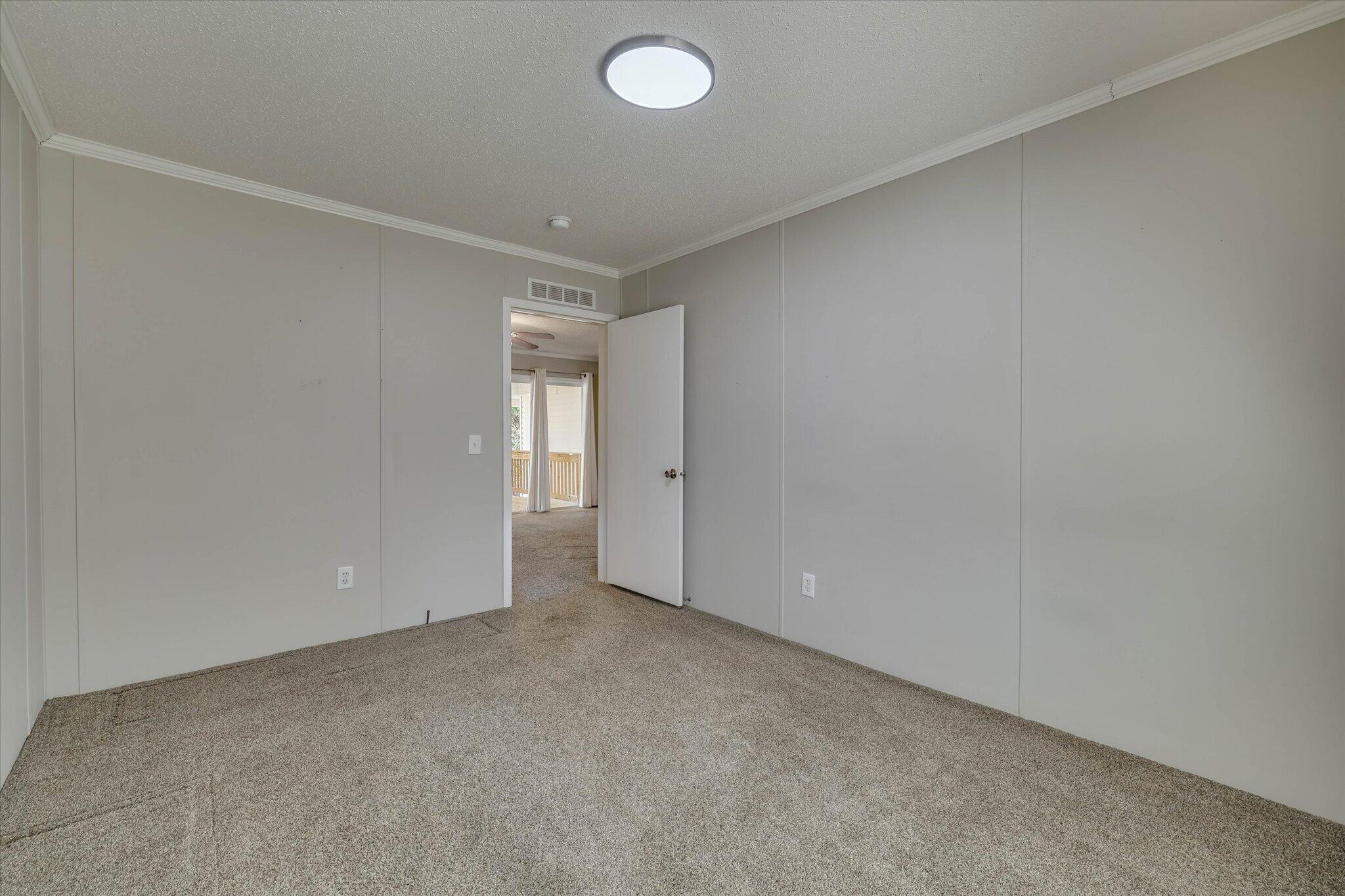111 Sheldon Drive Property Photo 27