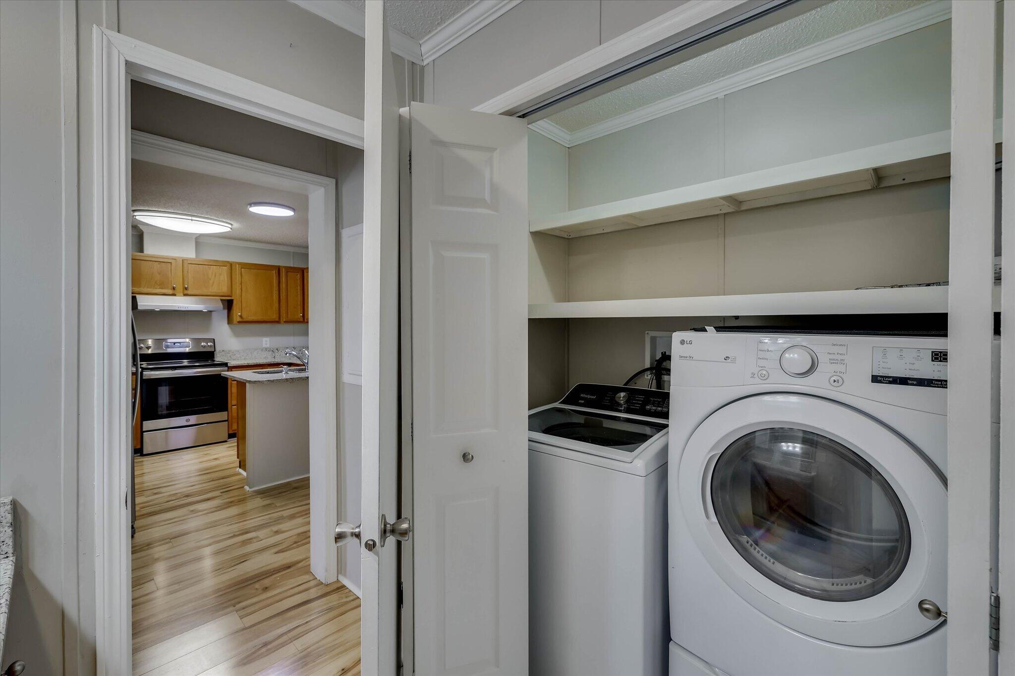 111 Sheldon Drive Property Photo 32