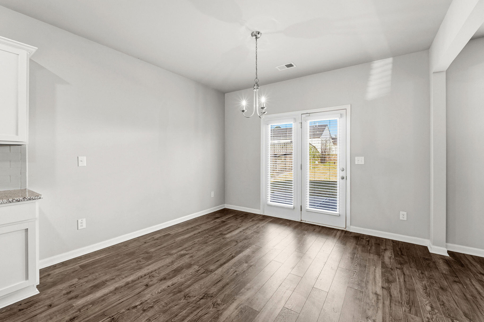 228 Journey Run Property Photo 11