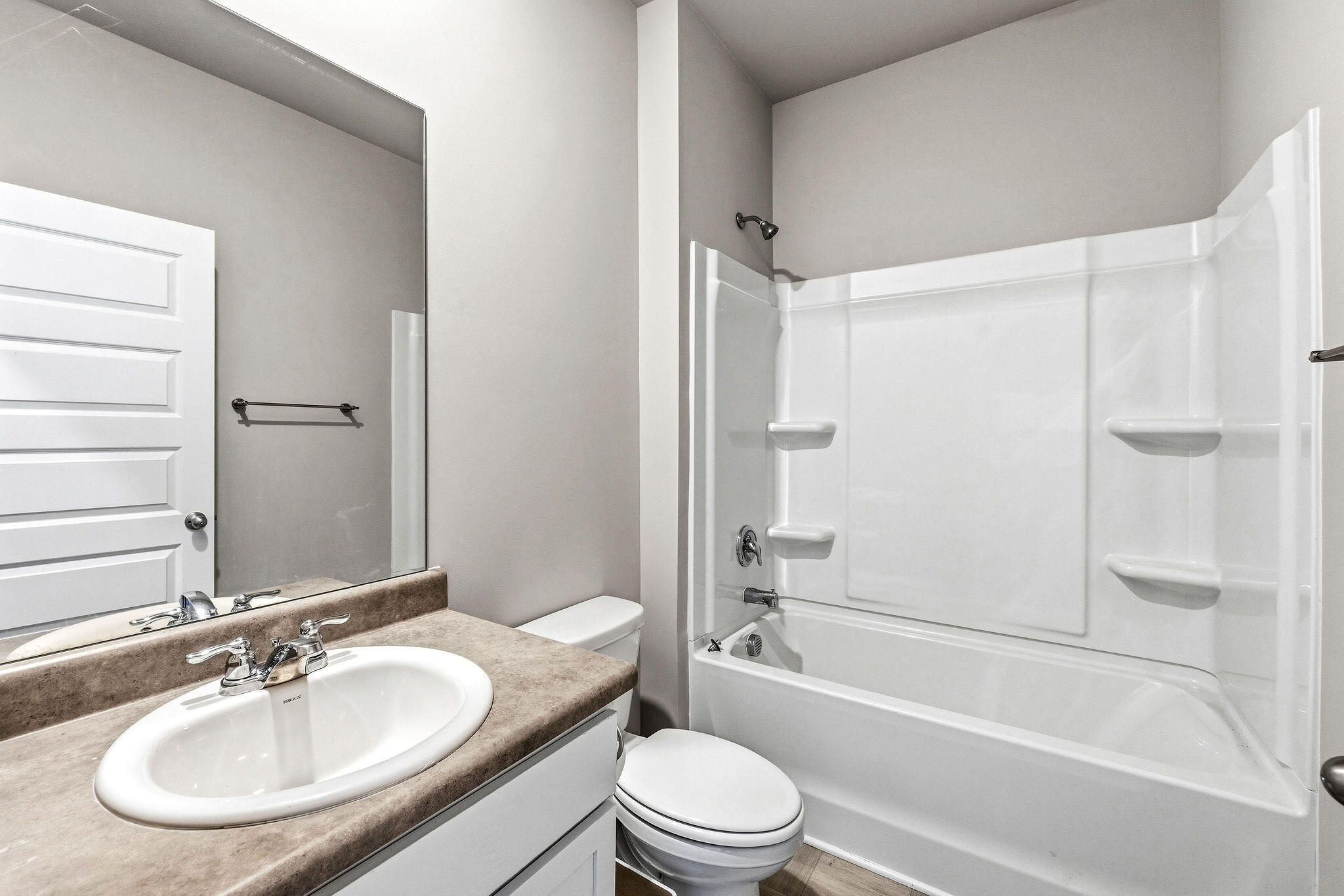 228 Journey Run Property Photo 14