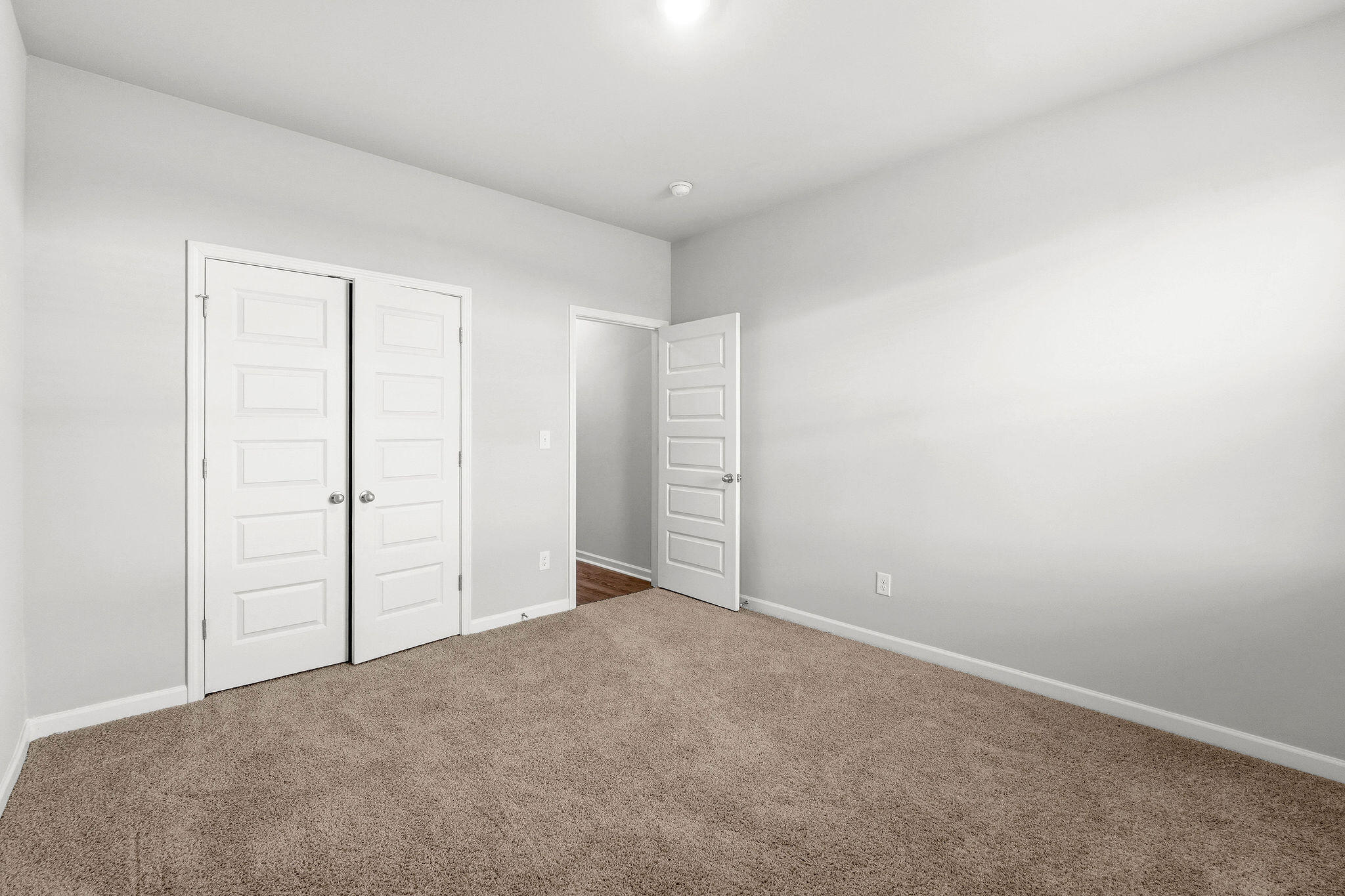 228 Journey Run Property Photo 15