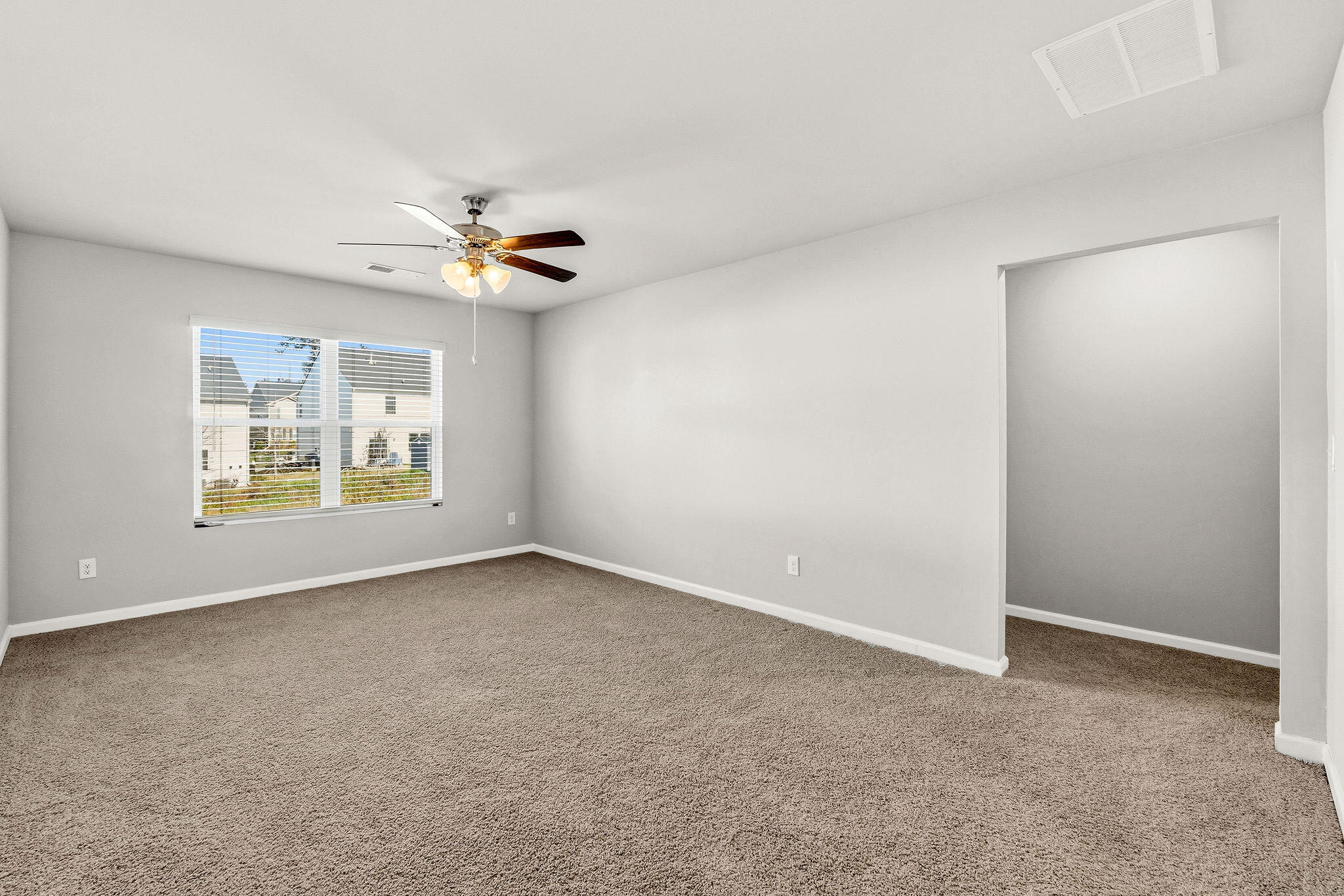 228 Journey Run Property Photo 16