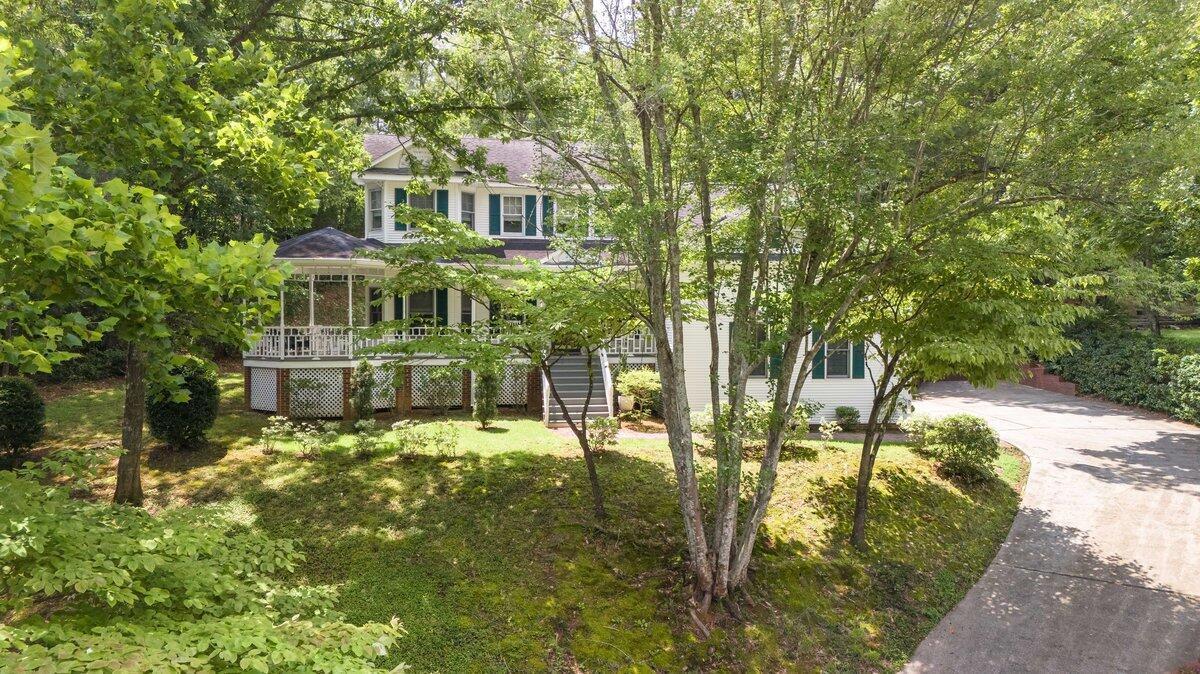 69 Cherry Hills Drive Property Photo 3
