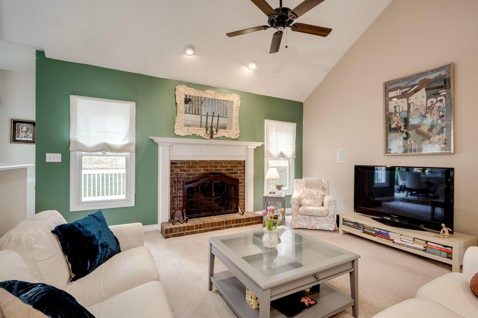 69 Cherry Hills Drive Property Photo 8