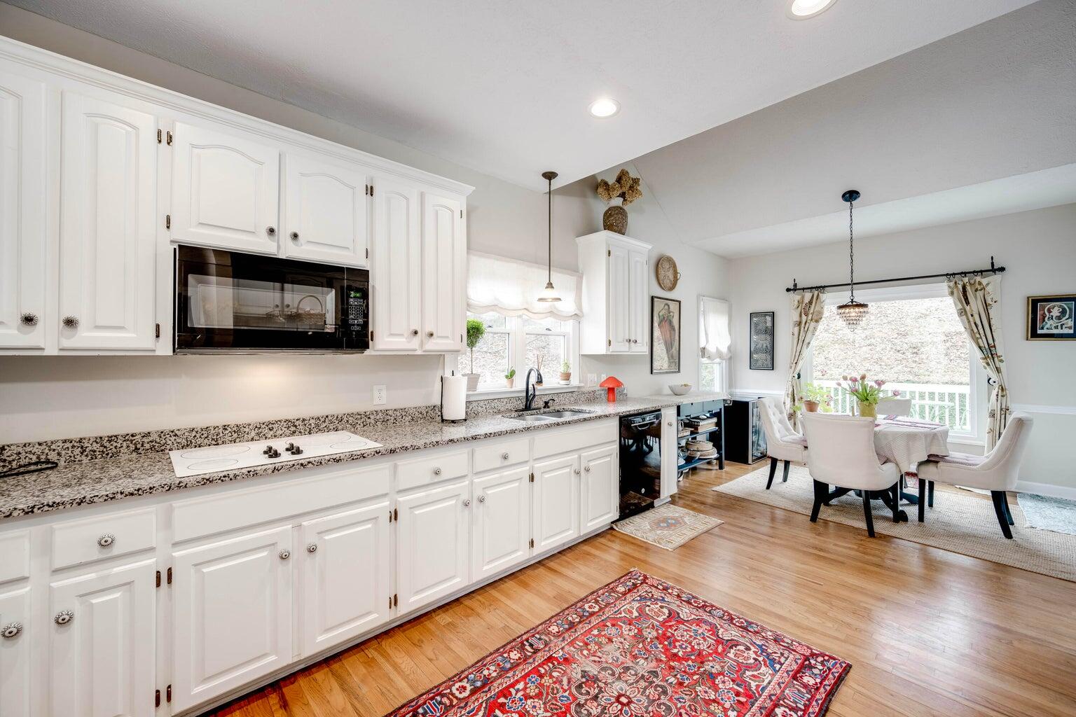 69 Cherry Hills Drive Property Photo 13