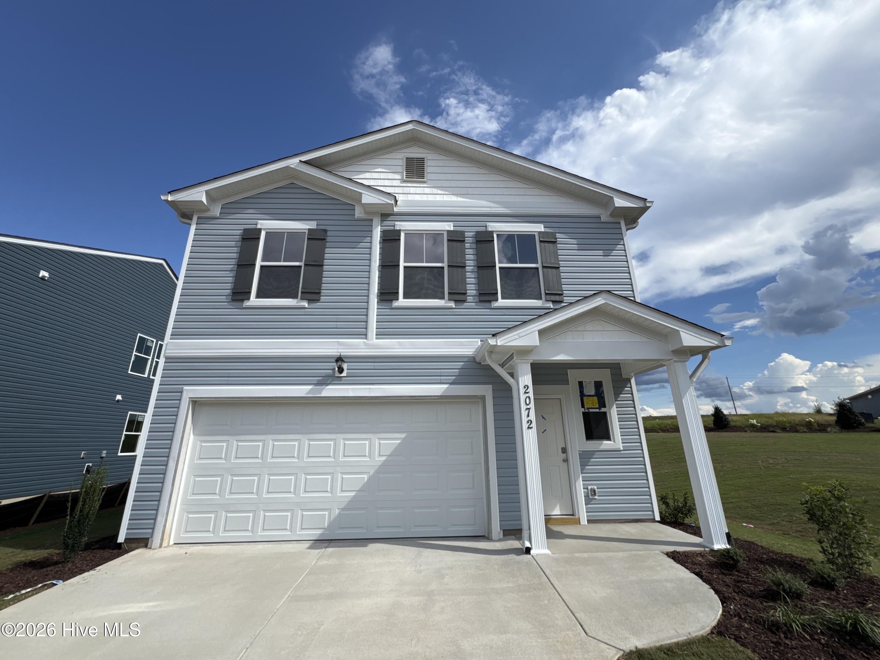 2072 Lonsdale Drive Dh342 Property Photo 1