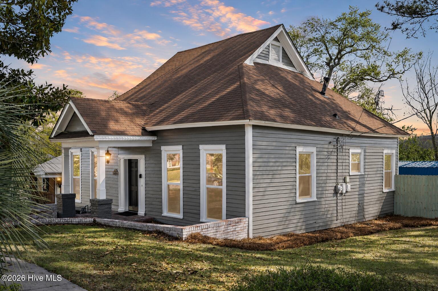 1232 Hickman Road Property Photo 32