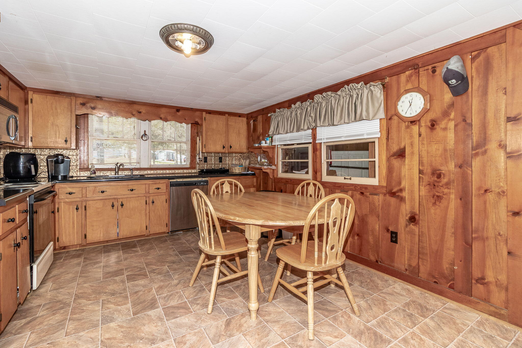 1098 Broad River Scenic Drive Property Photo 8