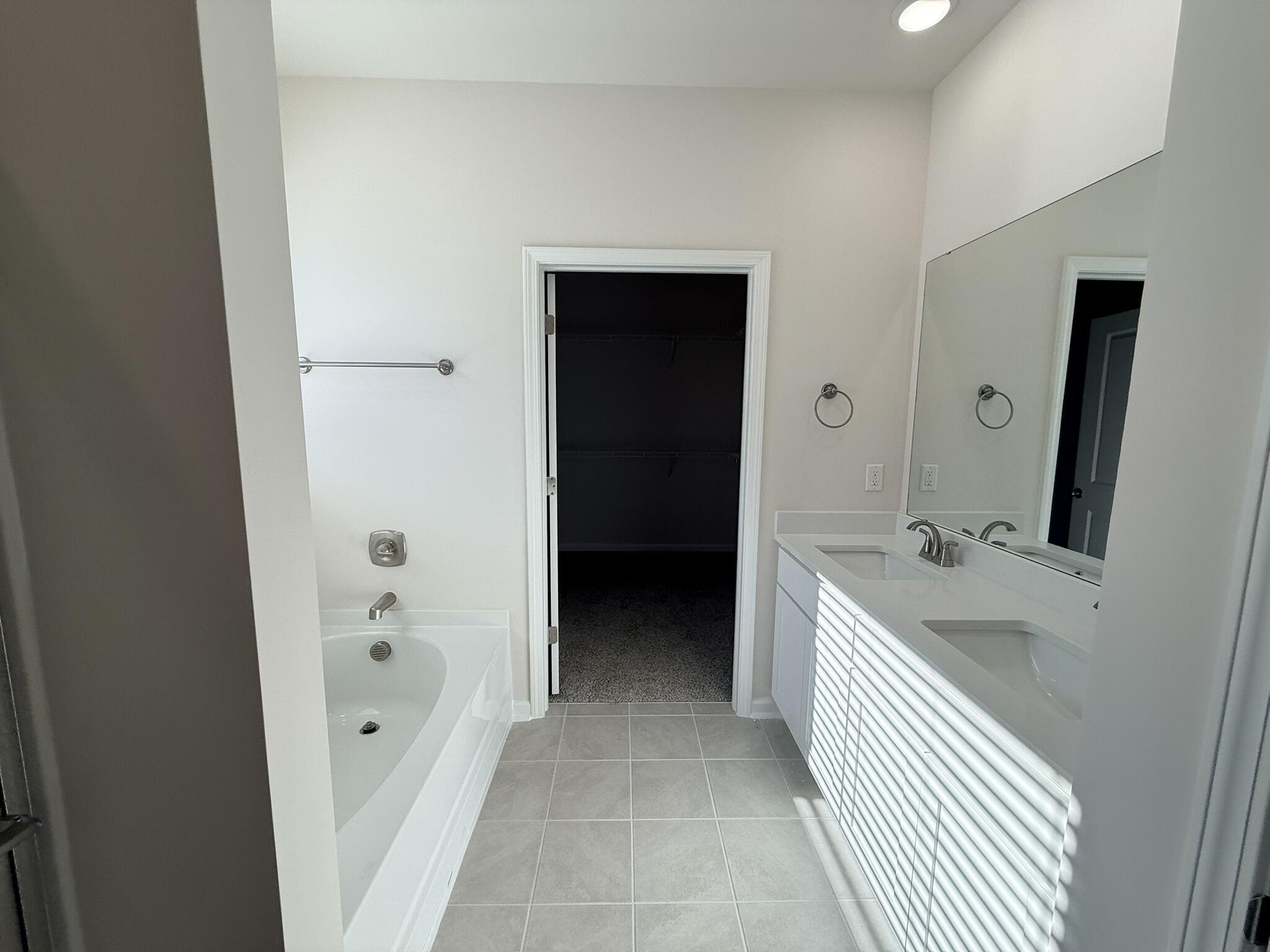 9148 Malahide Lane Property Photo 10