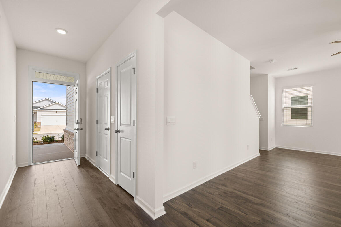 5151 Captain Drive 150 Property Photo 13