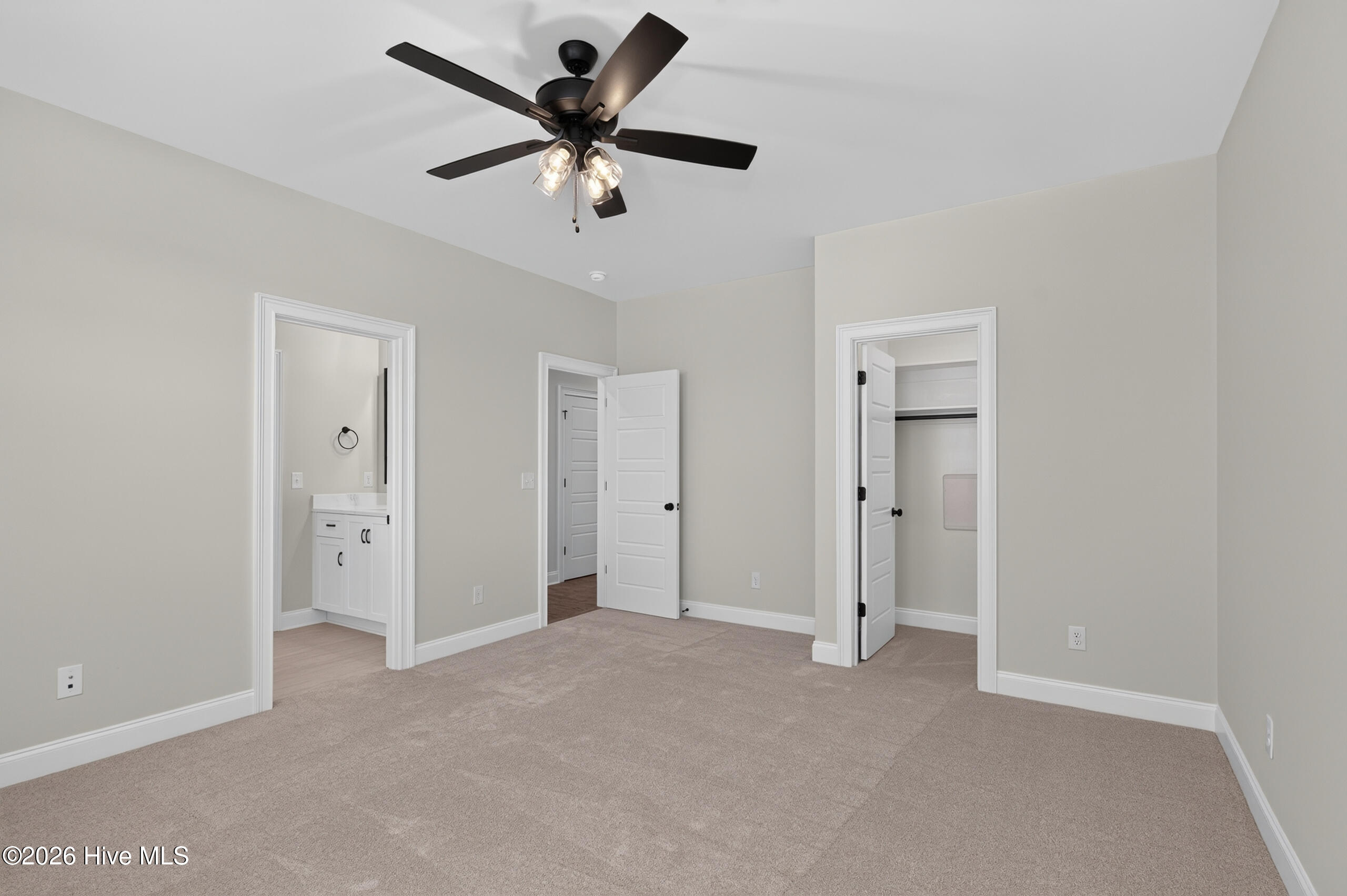 438 Woodlawn Street Property Photo 40