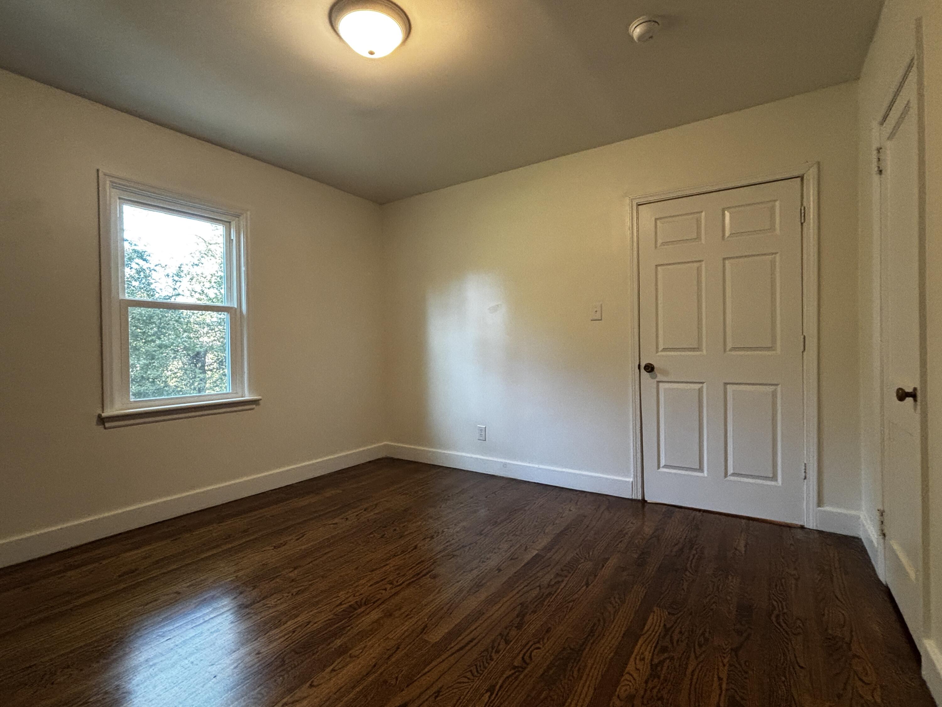 1904 Robin Road Property Photo 25