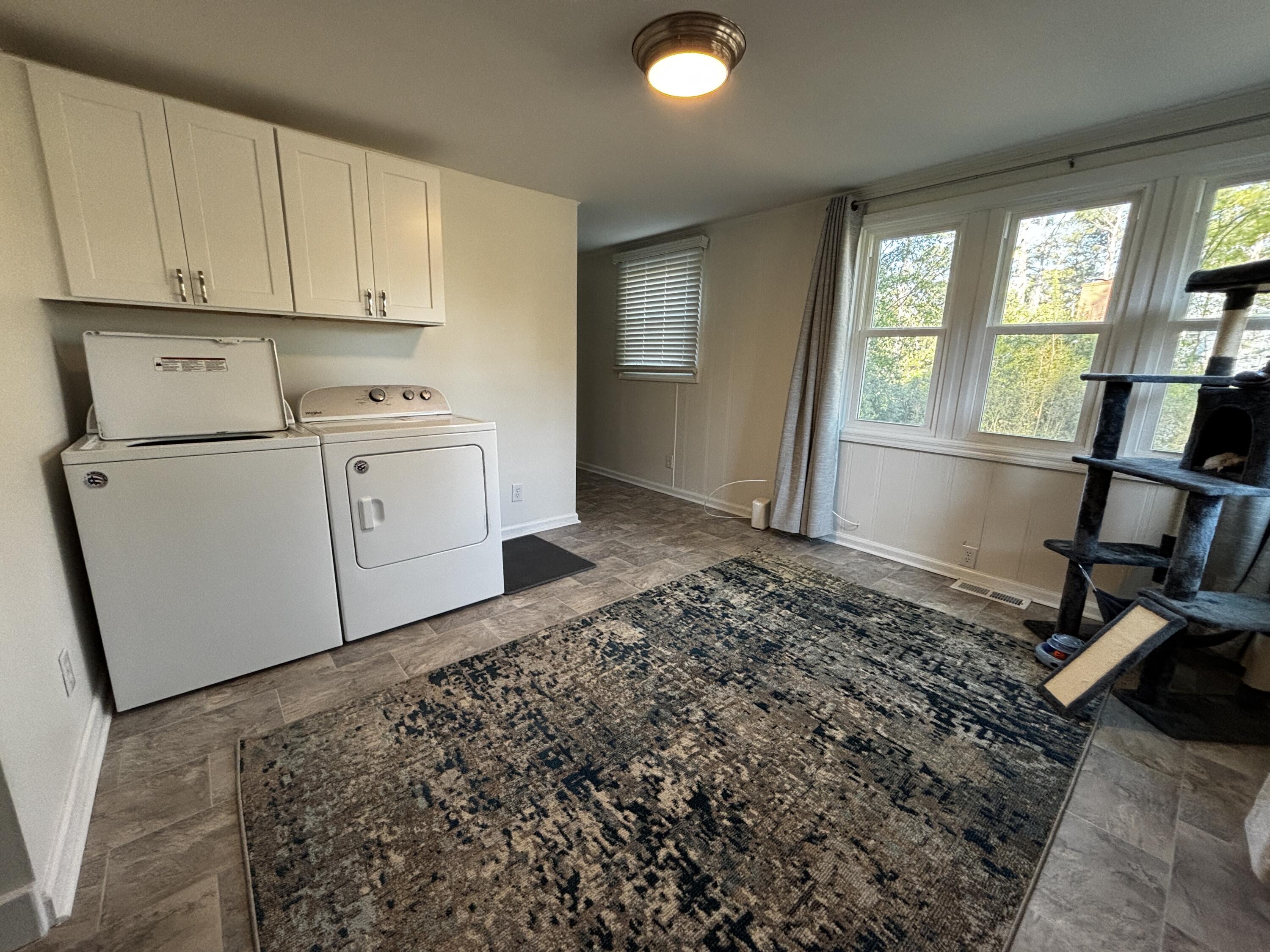 1904 Robin Road Property Photo 31