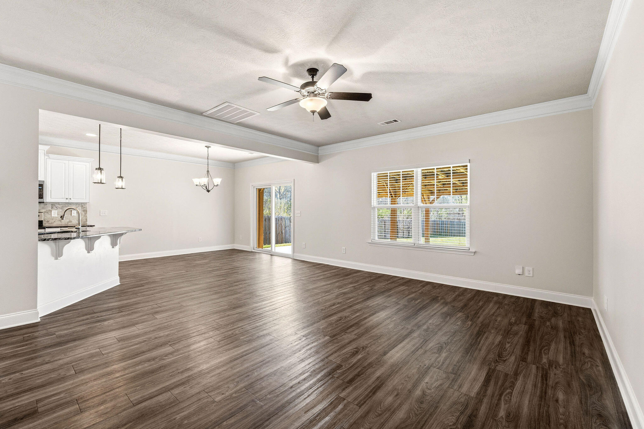 1100 Gregory Landing Drive Property Photo 2