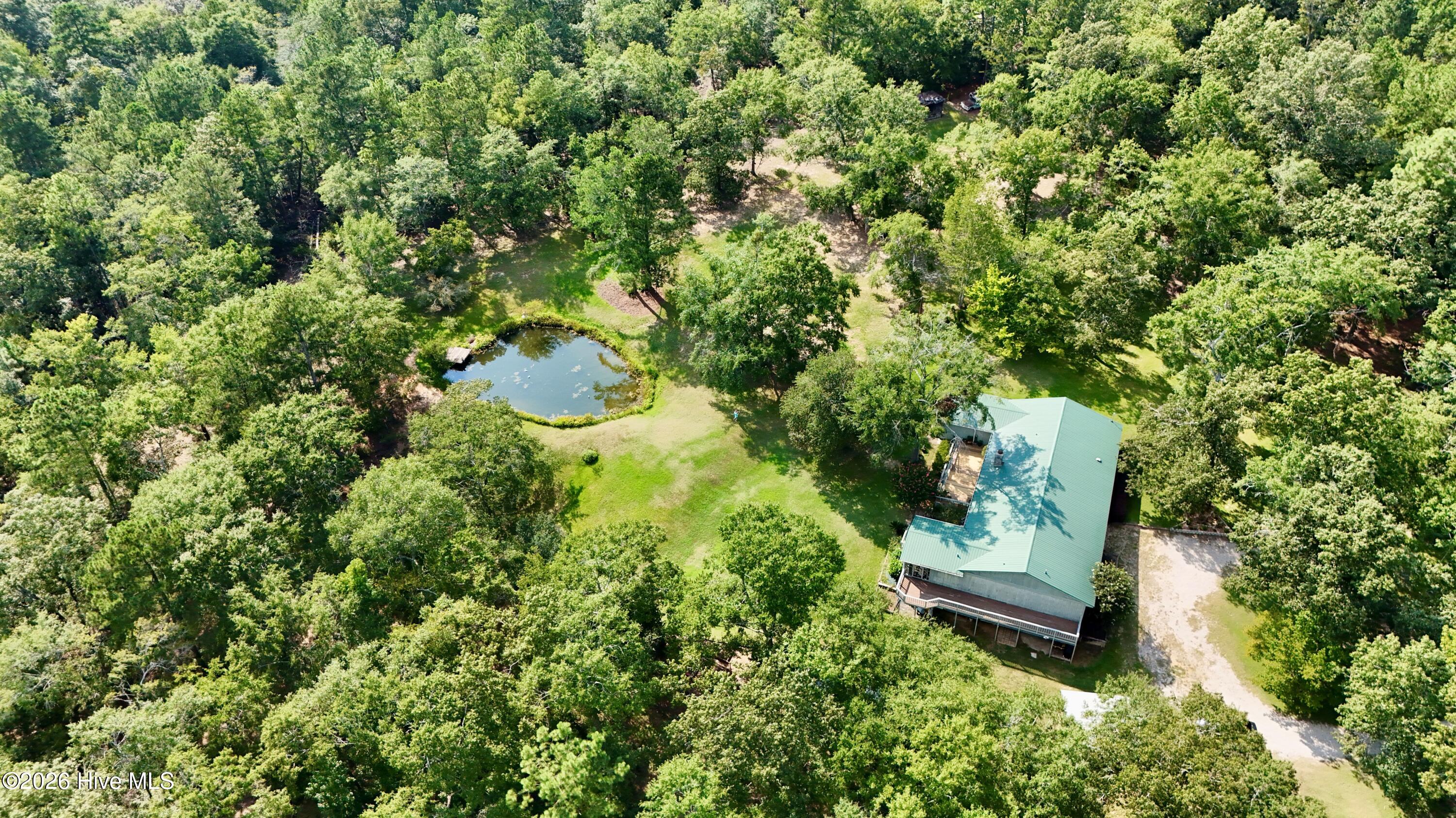 475 Douglas Drive Property Photo 9