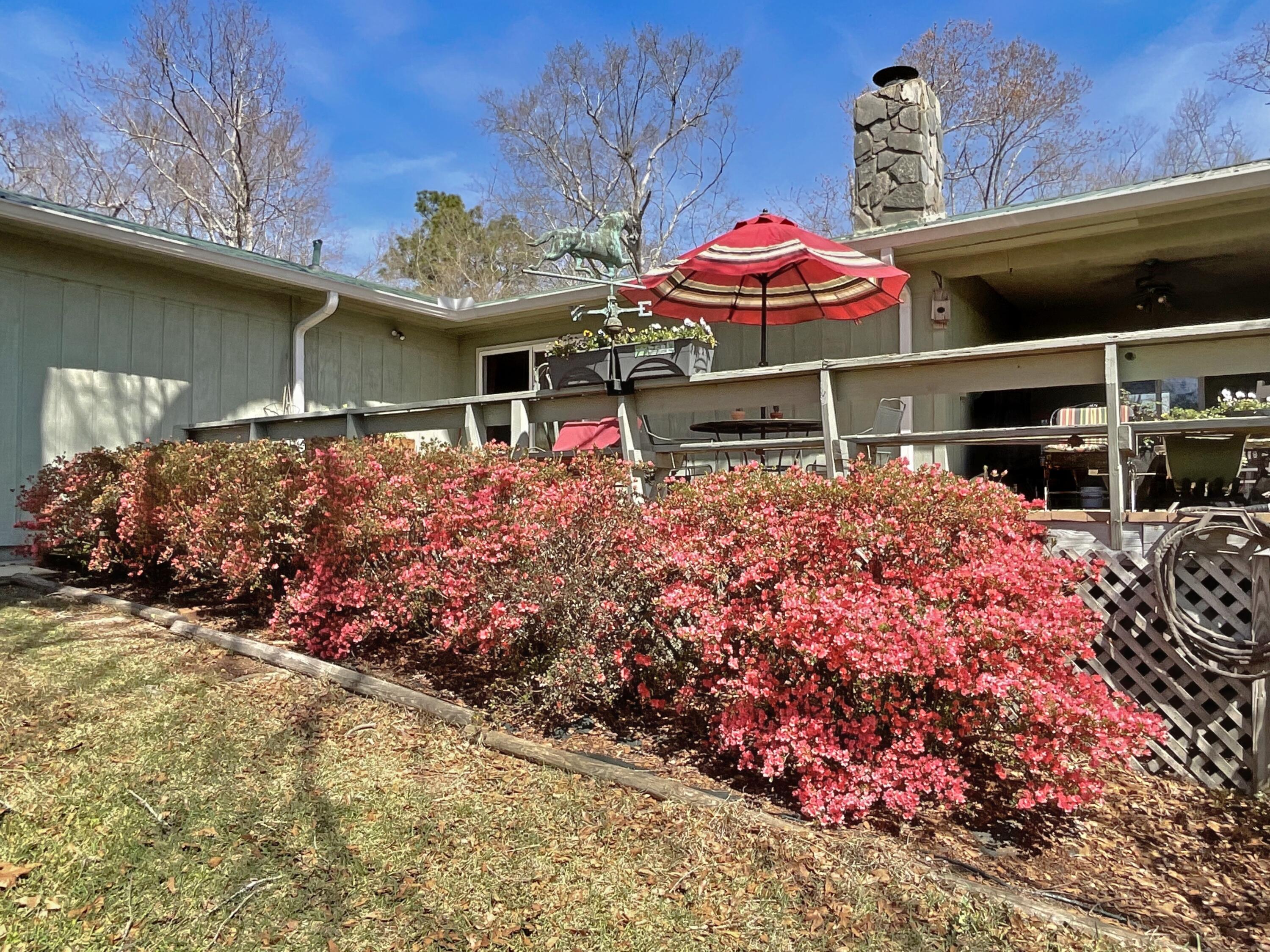 475 Douglas Drive Property Photo 13