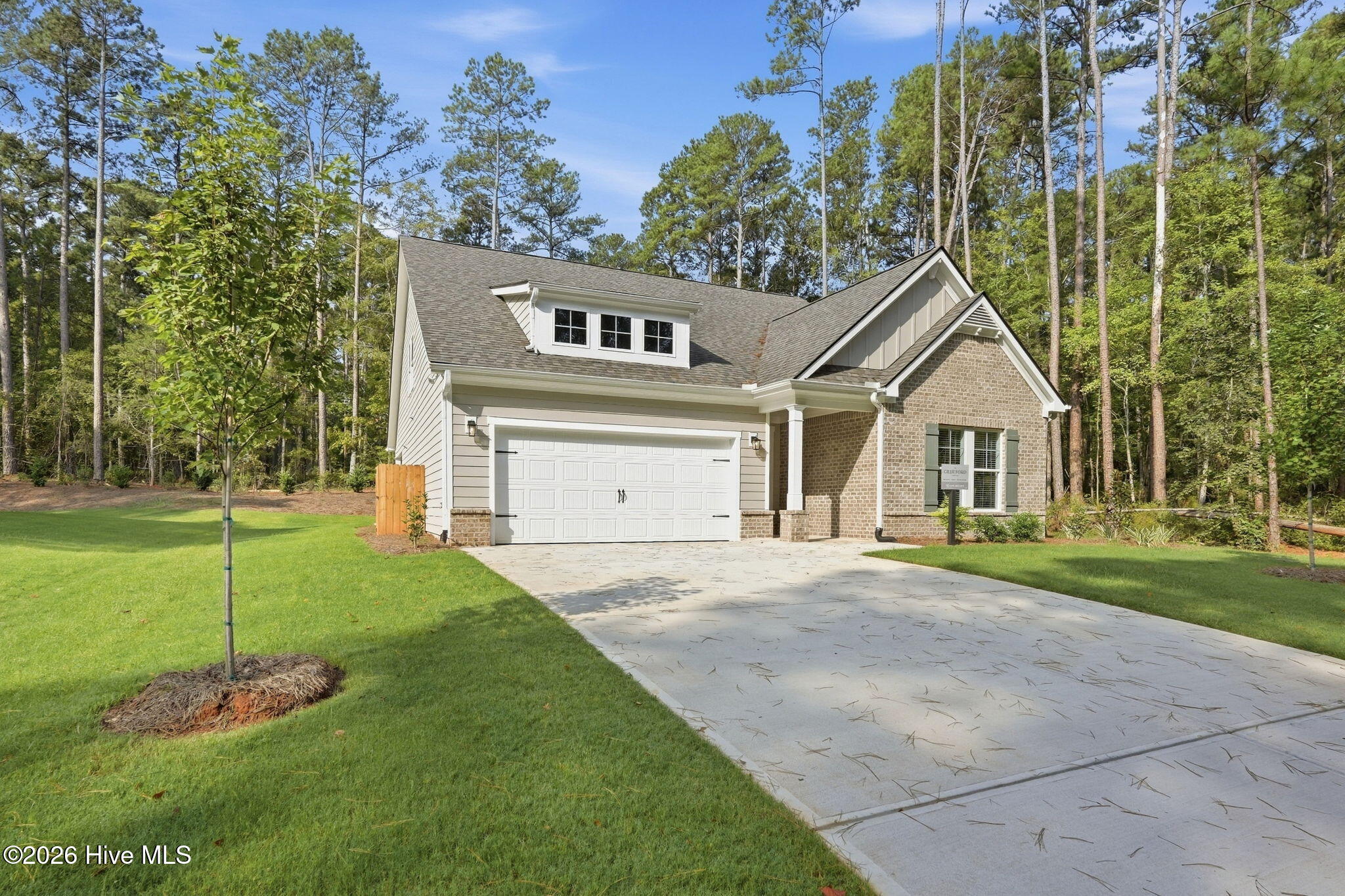 250 Fairway Drive Property Photo 5