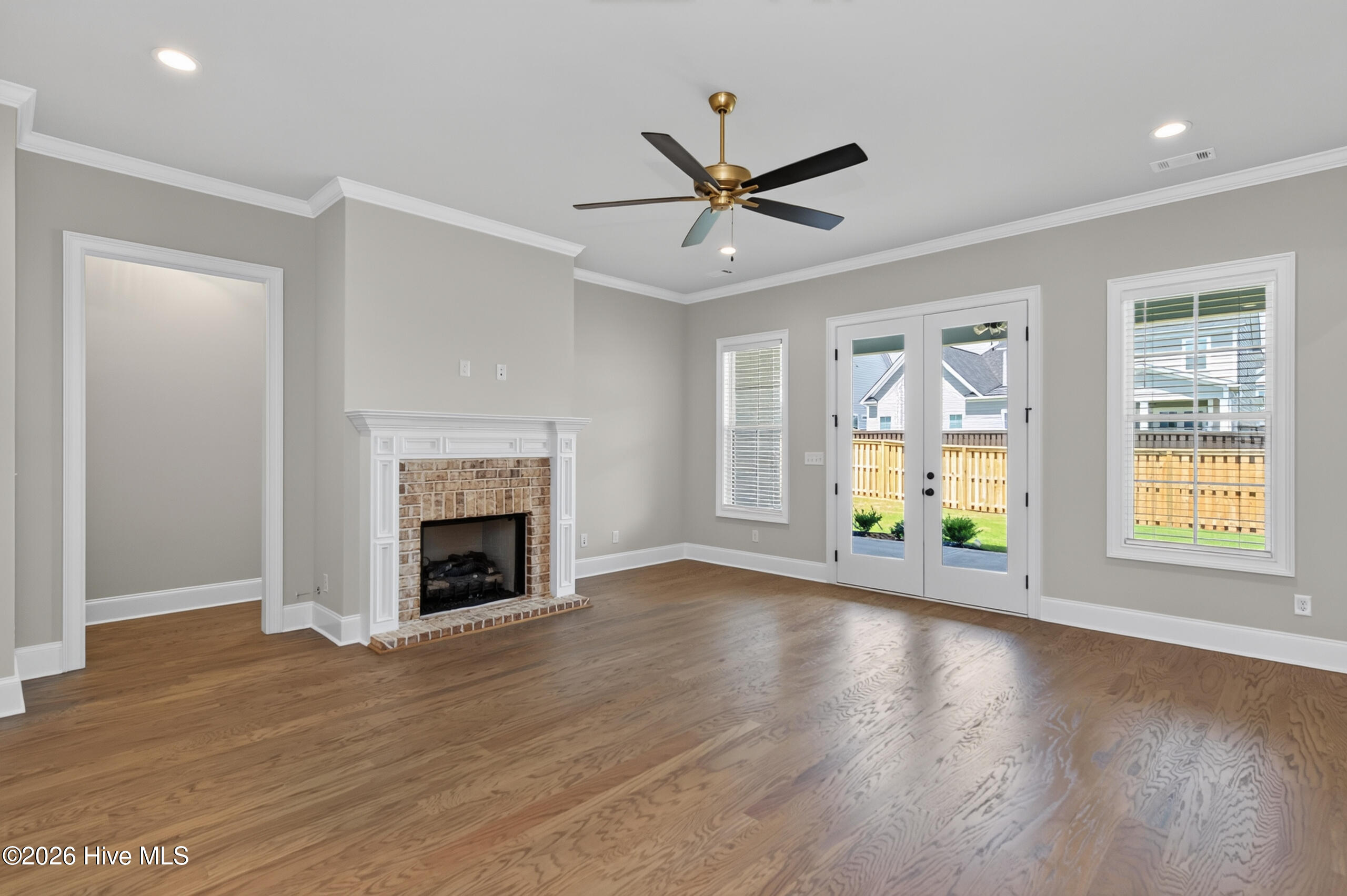445 Woodlawn Street Property Photo 11