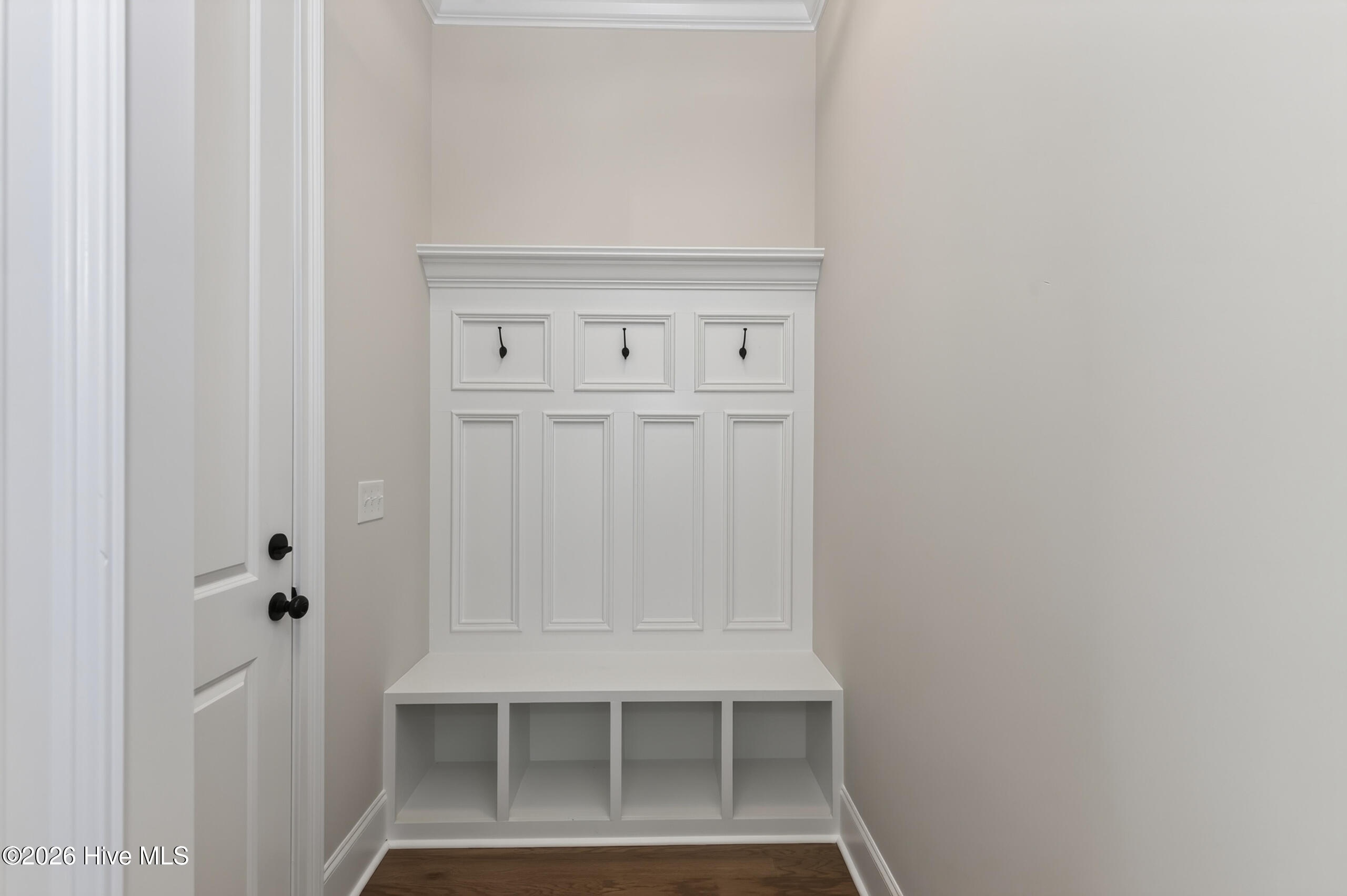 445 Woodlawn Street Property Photo 23
