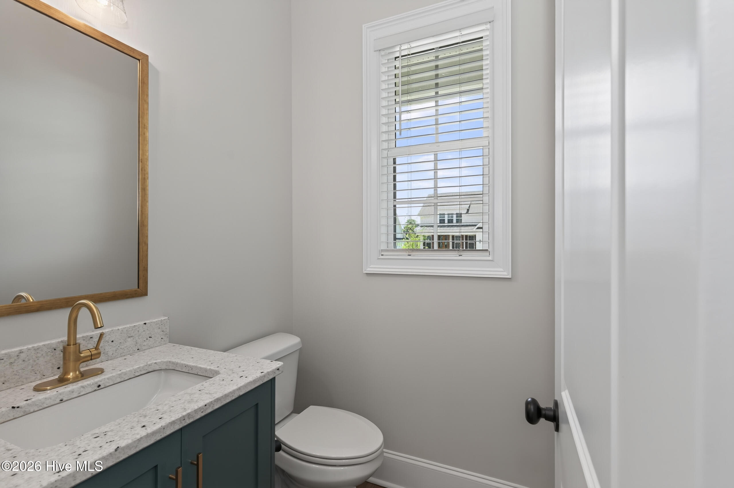 445 Woodlawn Street Property Photo 24