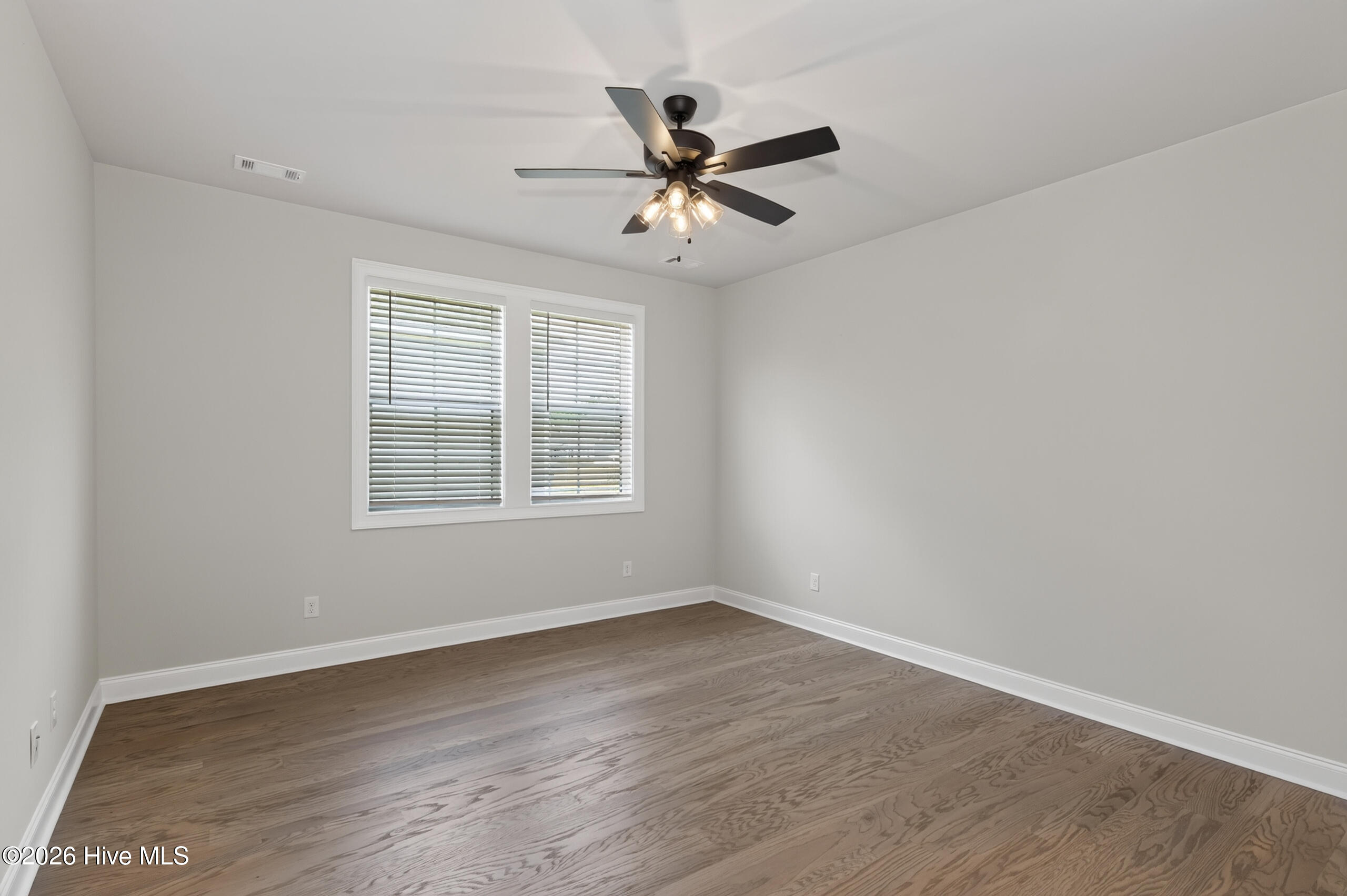 445 Woodlawn Street Property Photo 41
