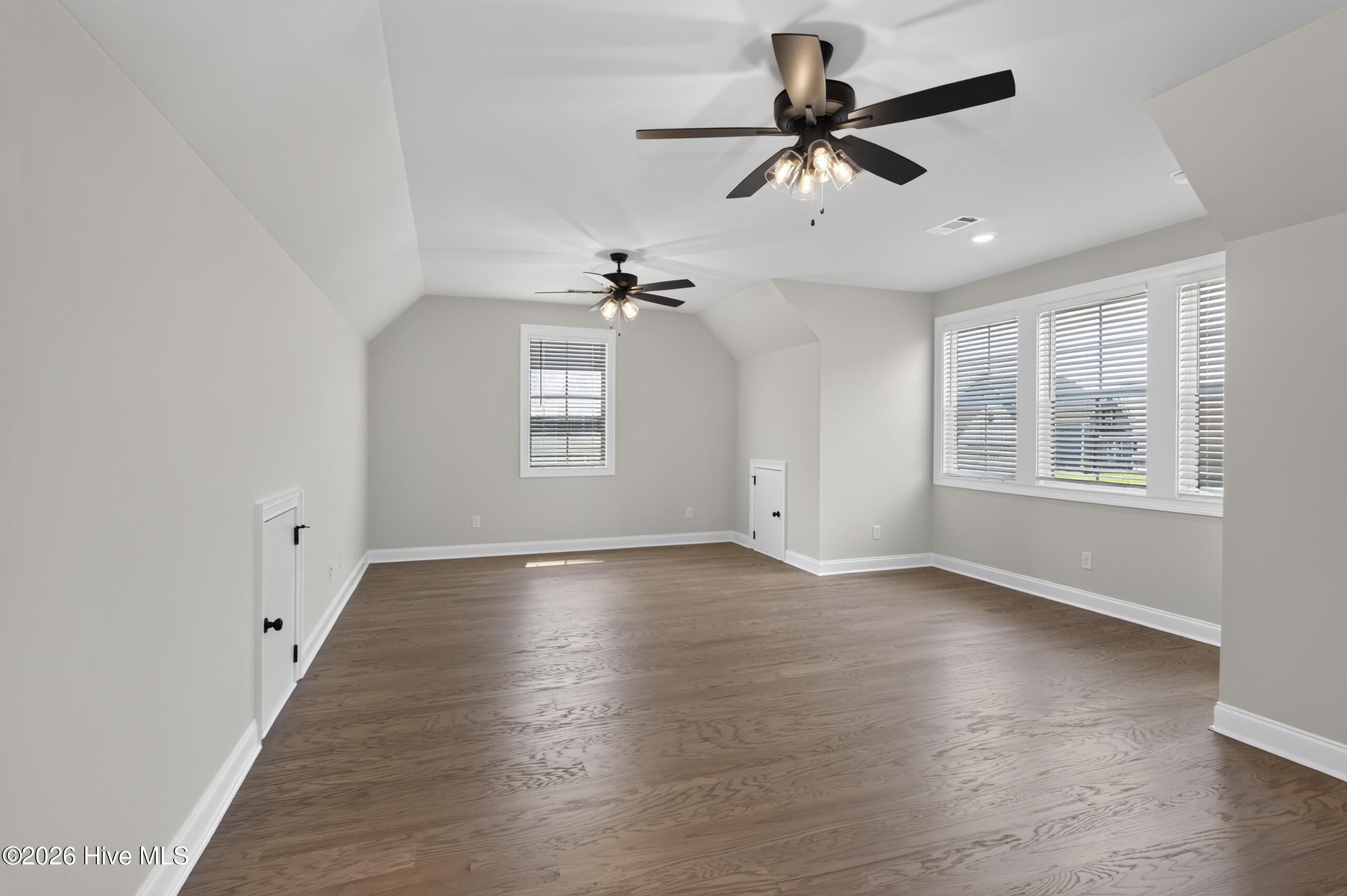 445 Woodlawn Street Property Photo 44