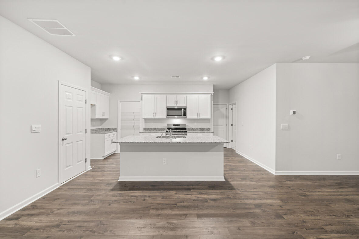 2108 Chromite Drive Property Photo 12