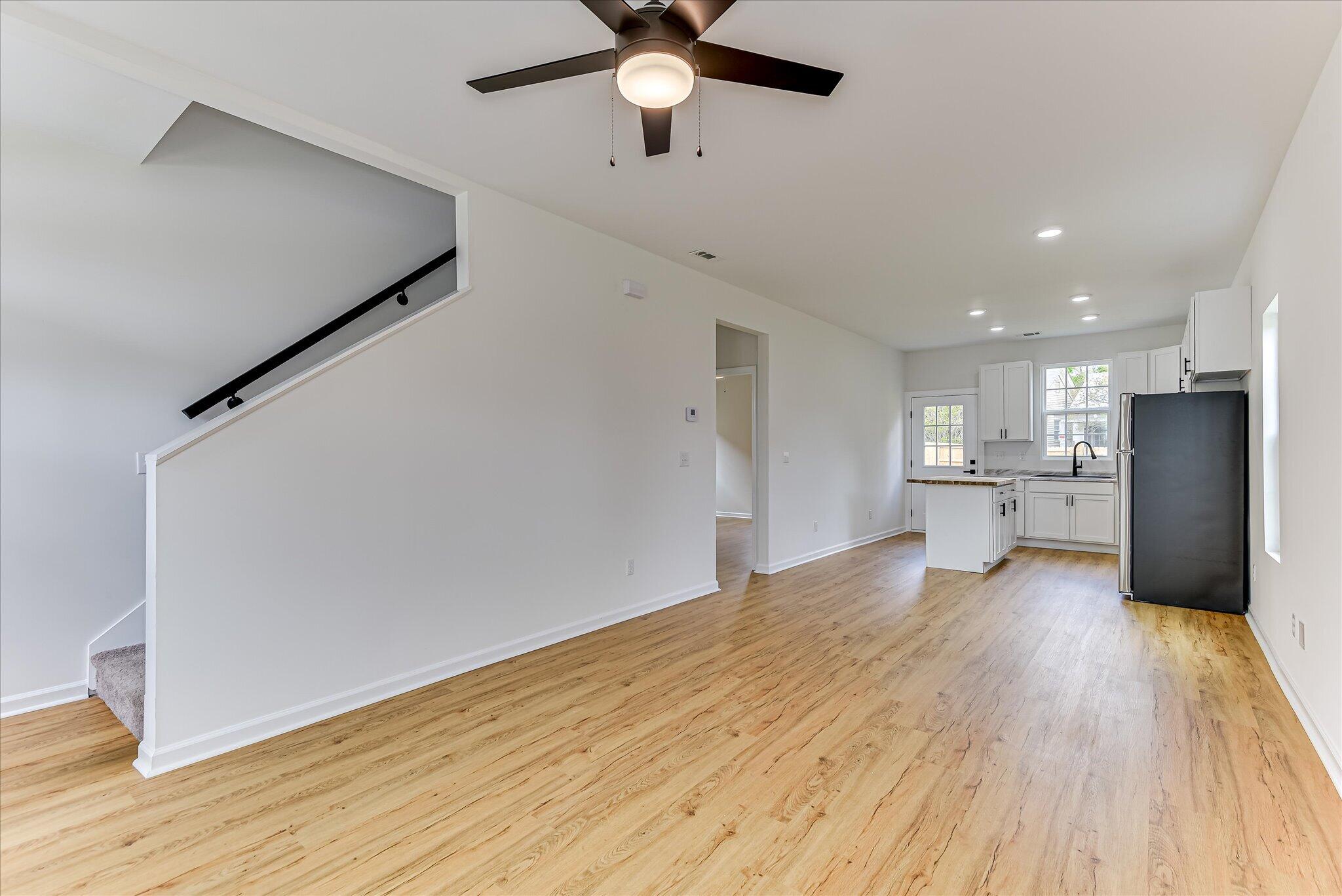 1735 Jenkins Street Property Photo 8