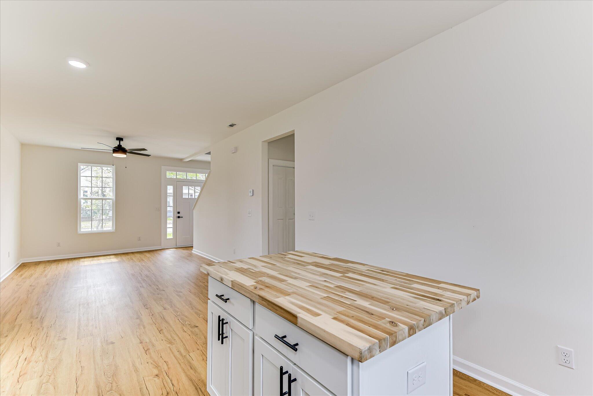 1735 Jenkins Street Property Photo 17
