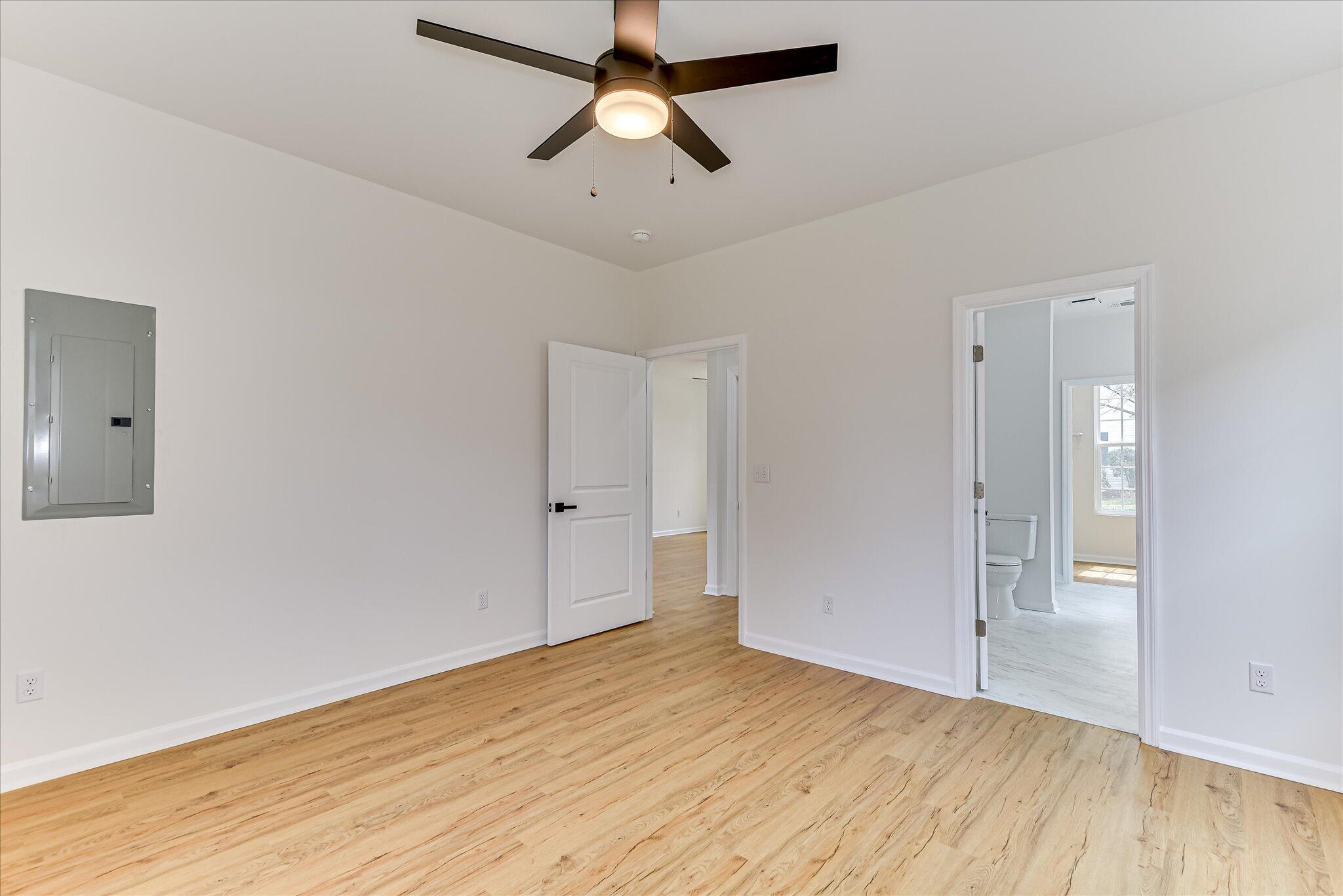 1735 Jenkins Street Property Photo 21