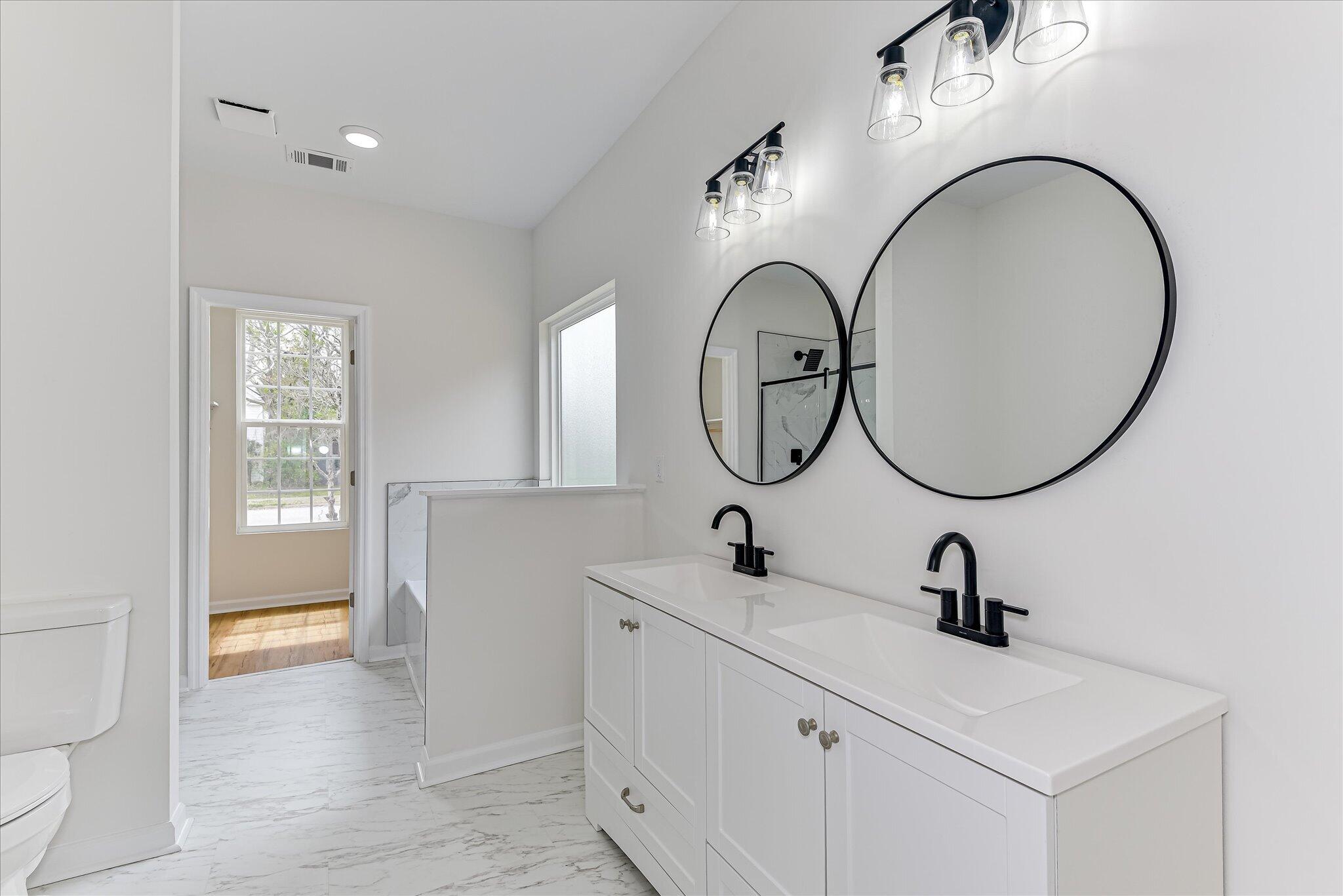 1735 Jenkins Street Property Photo 22