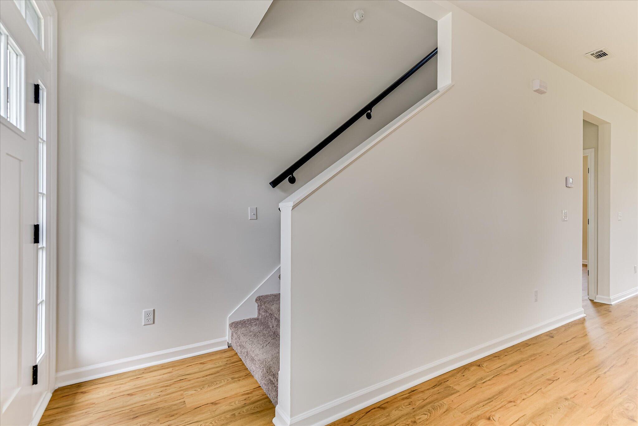 1735 Jenkins Street Property Photo 27