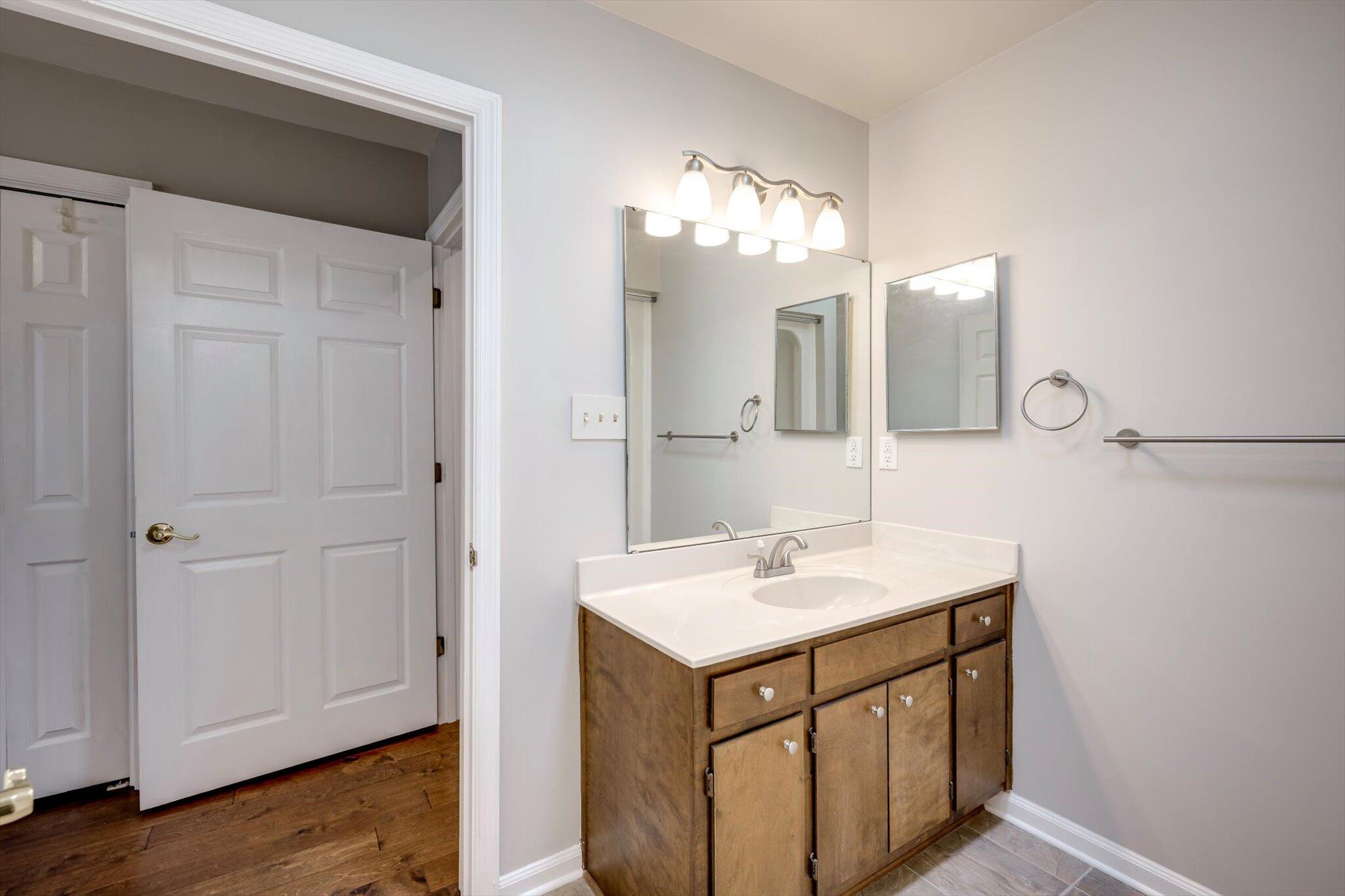 614 Clarendon Place Property Photo 25