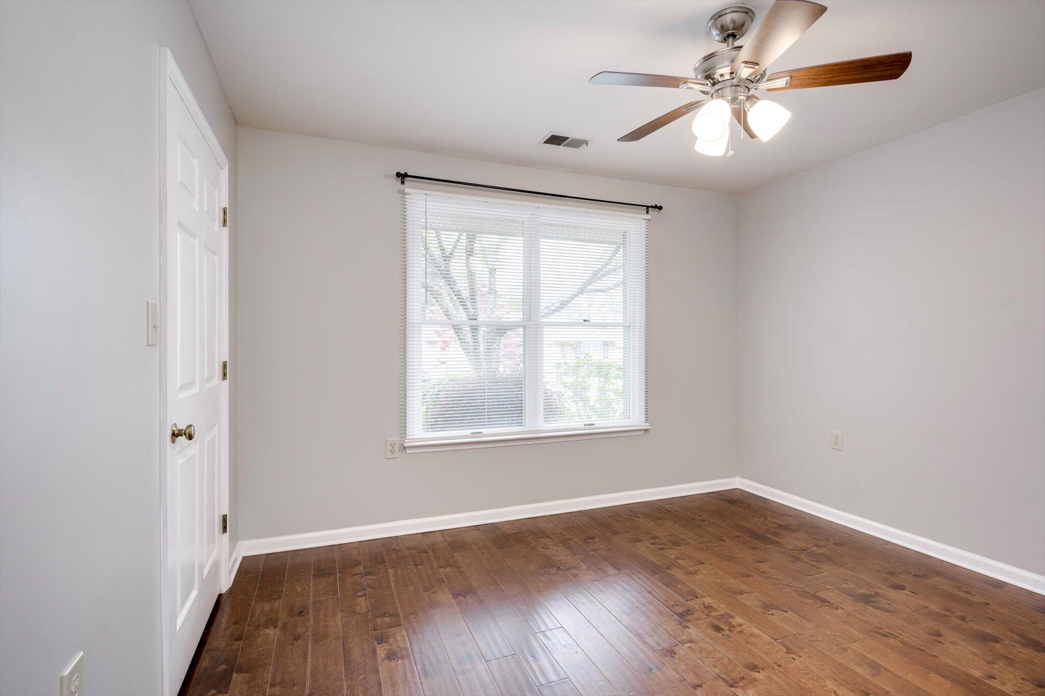 614 Clarendon Place Property Photo 26