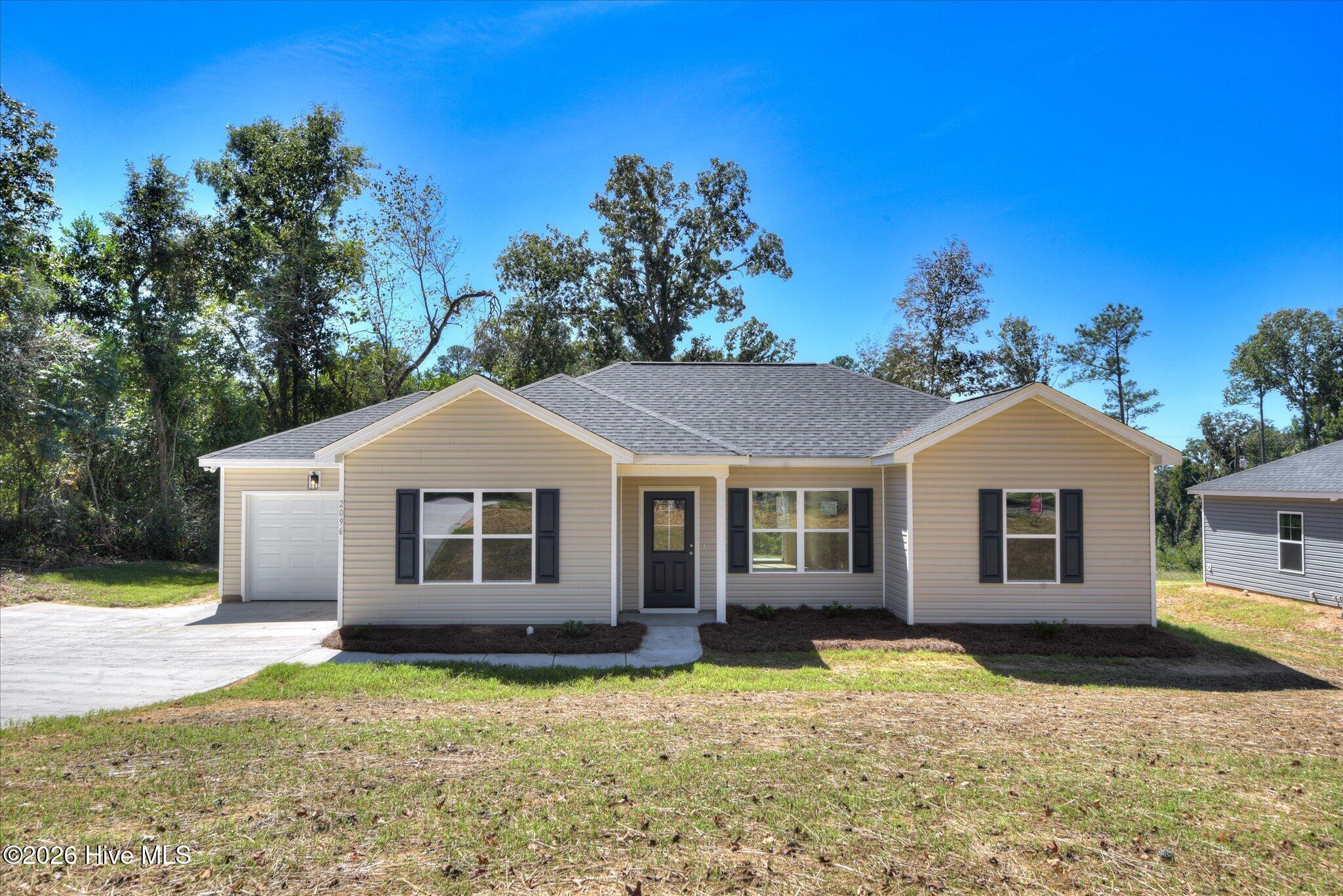 2096 Storm Branch Property Photo 1