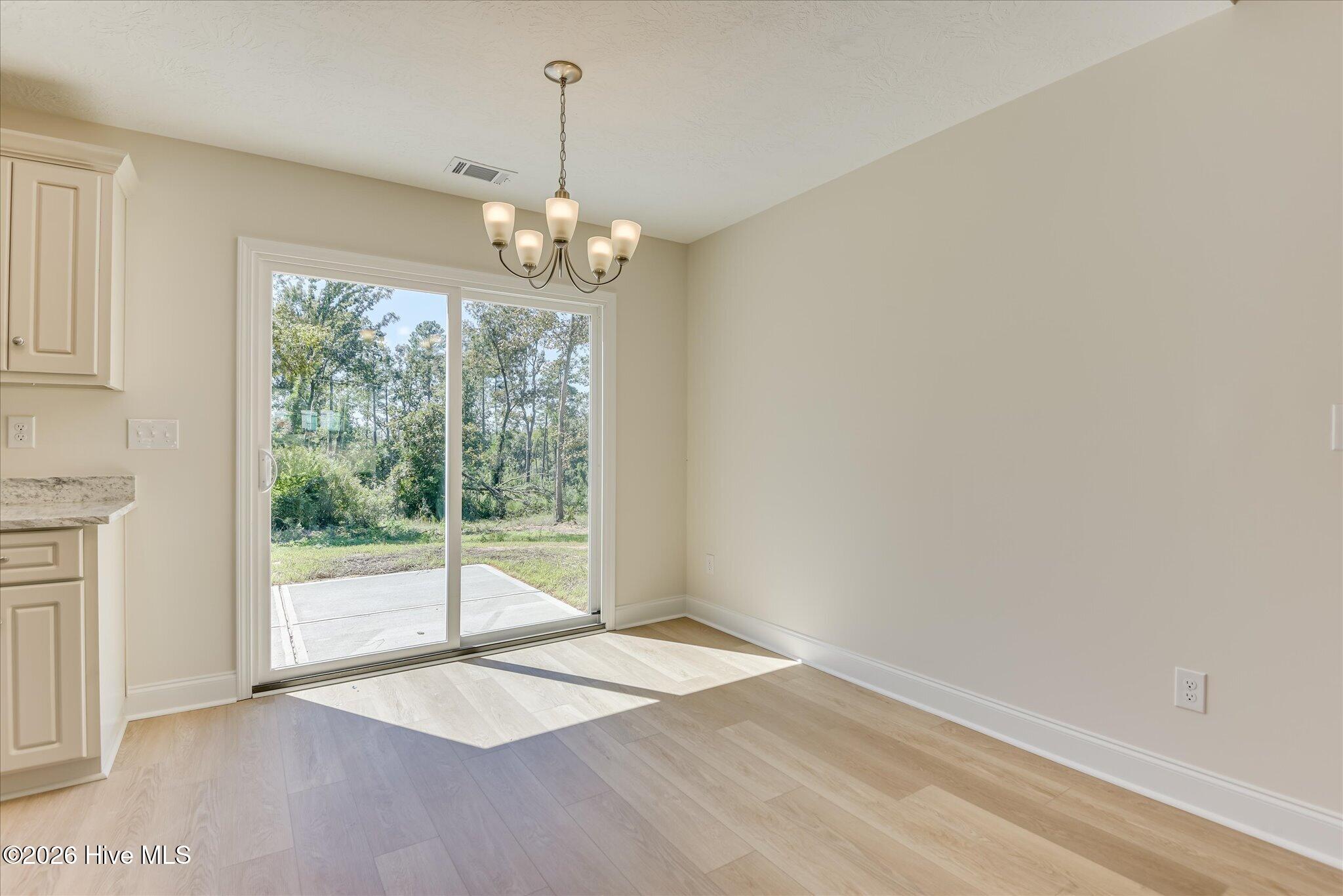 2096 Storm Branch Property Photo 9