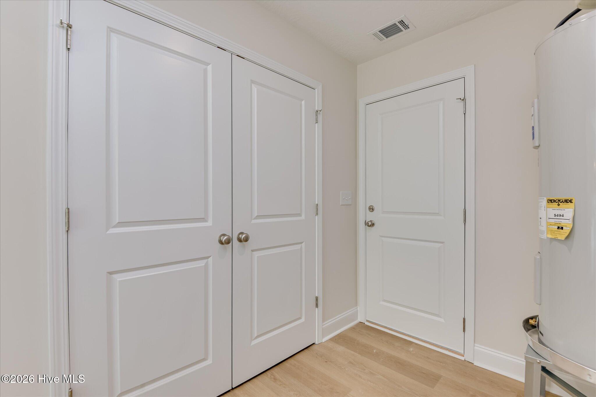 2096 Storm Branch Property Photo 15