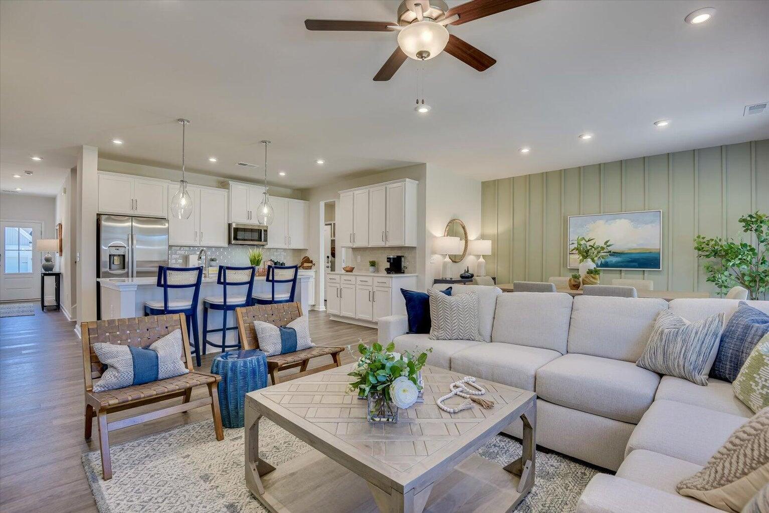 4756 Hartshorn Circle Property Photo 8