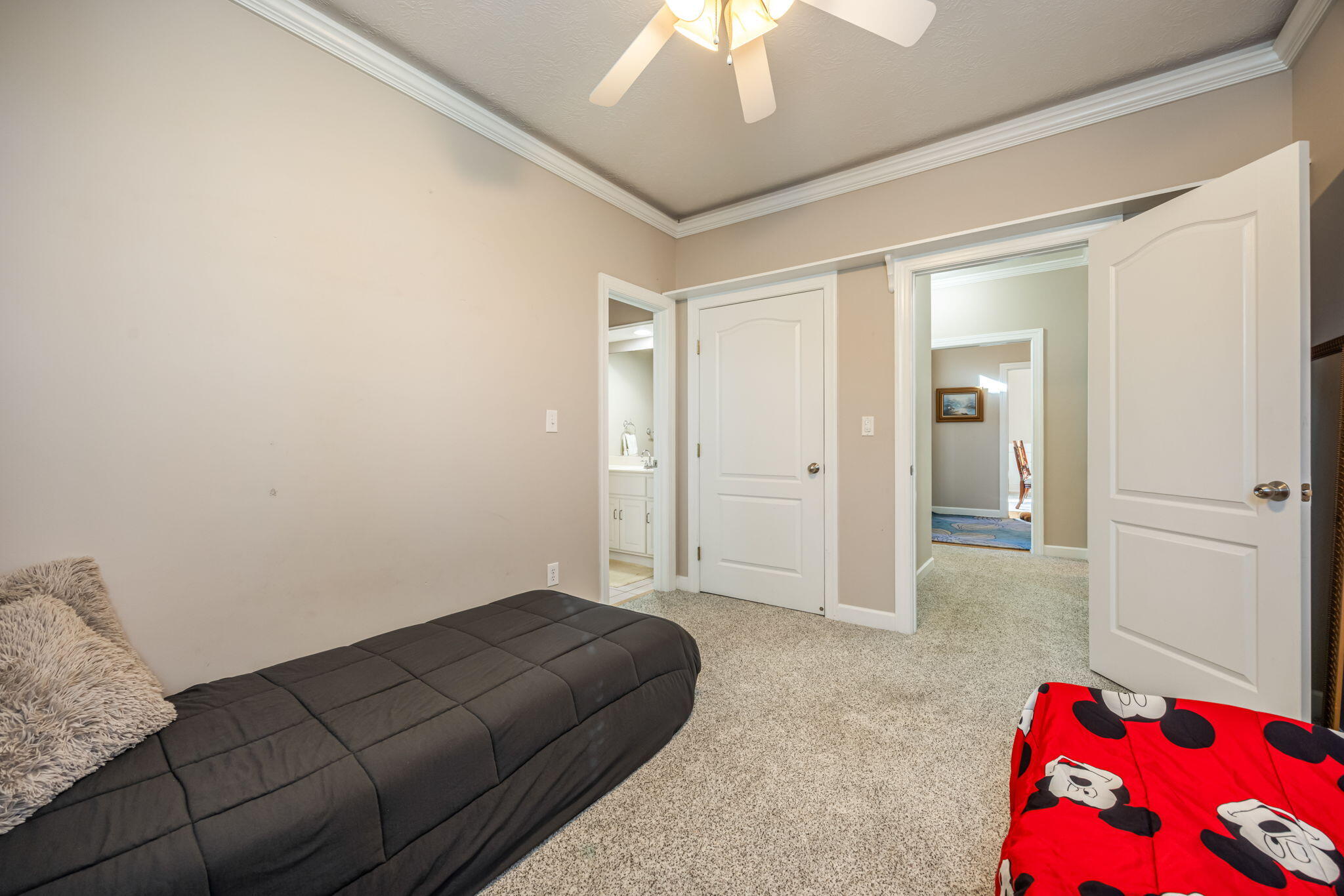 996 Woody Hill Circle Property Photo 48