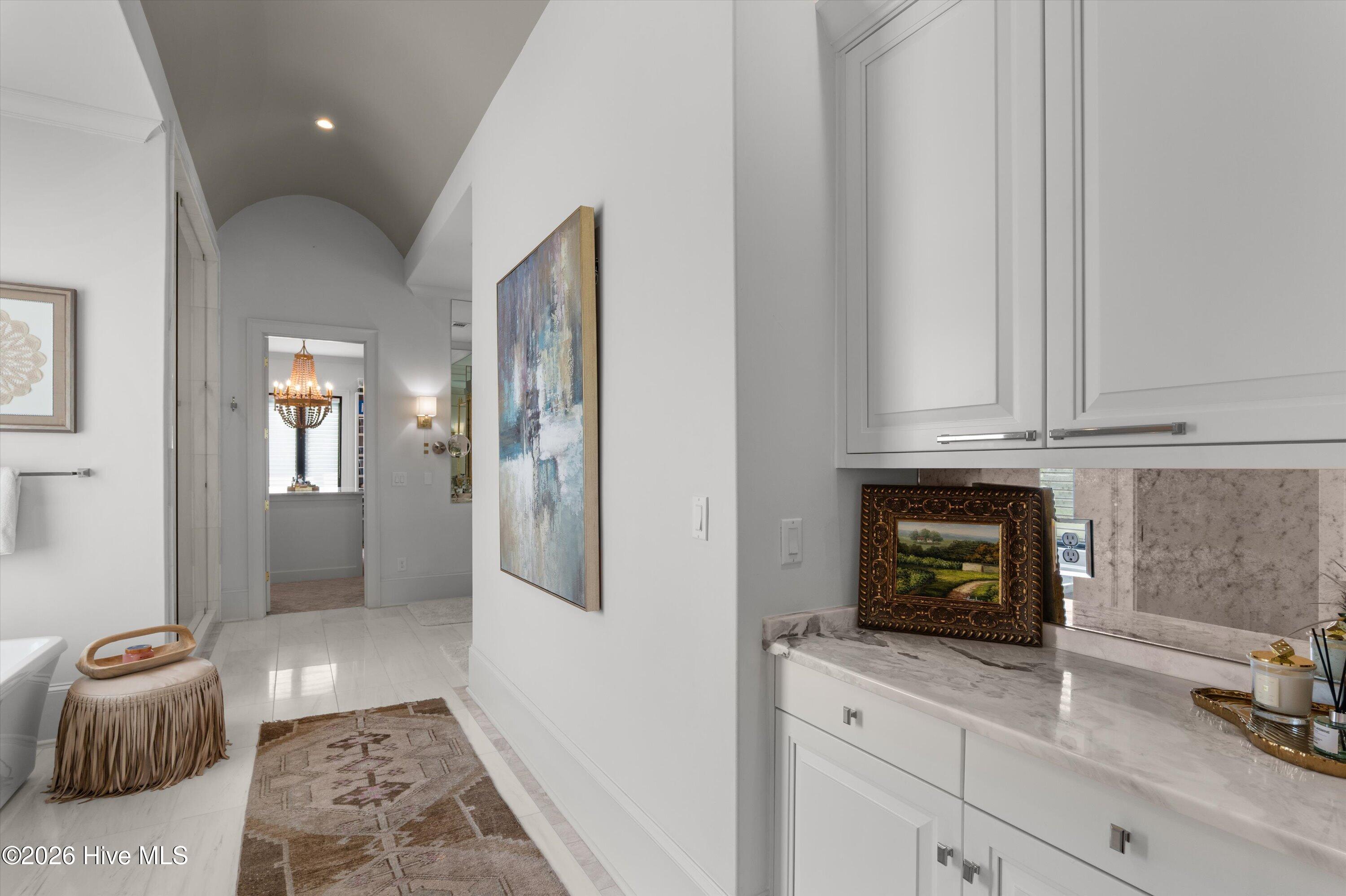 2025 Grace Avenue Property Photo 58